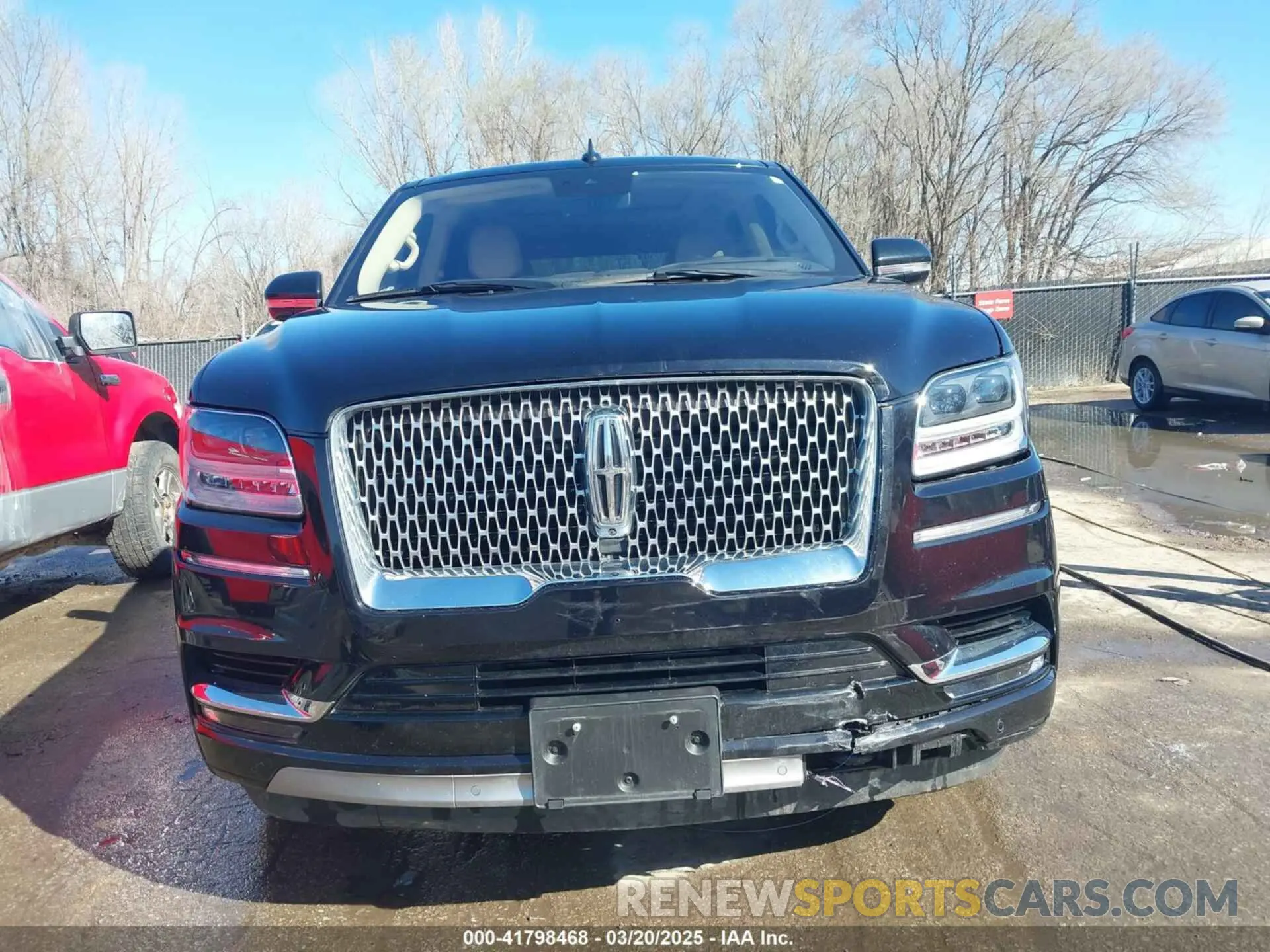6 Фотография поврежденного автомобиля 5LMJJ2LT4KEL24070 LINCOLN NAVIGATOR 2019
