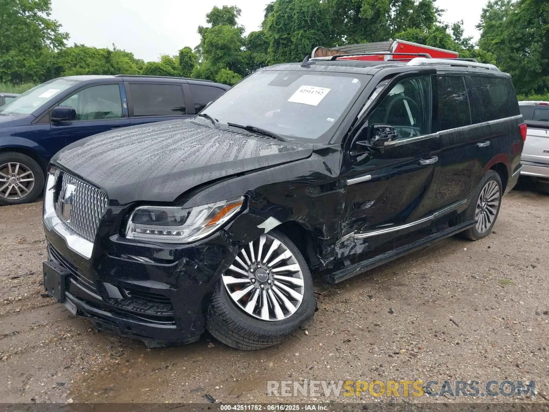 6 Фотография поврежденного автомобиля 5LMJJ2LT9KEL17079 LINCOLN NAVIGATOR 2019