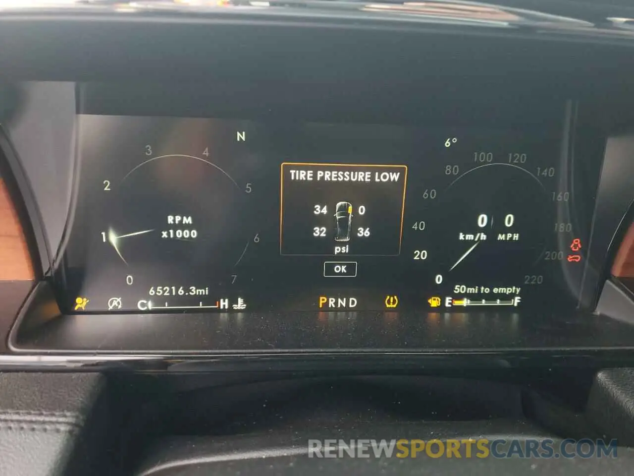 9 Фотография поврежденного автомобиля 5LMJJ3JT5KEL06931 LINCOLN NAVIGATOR 2019