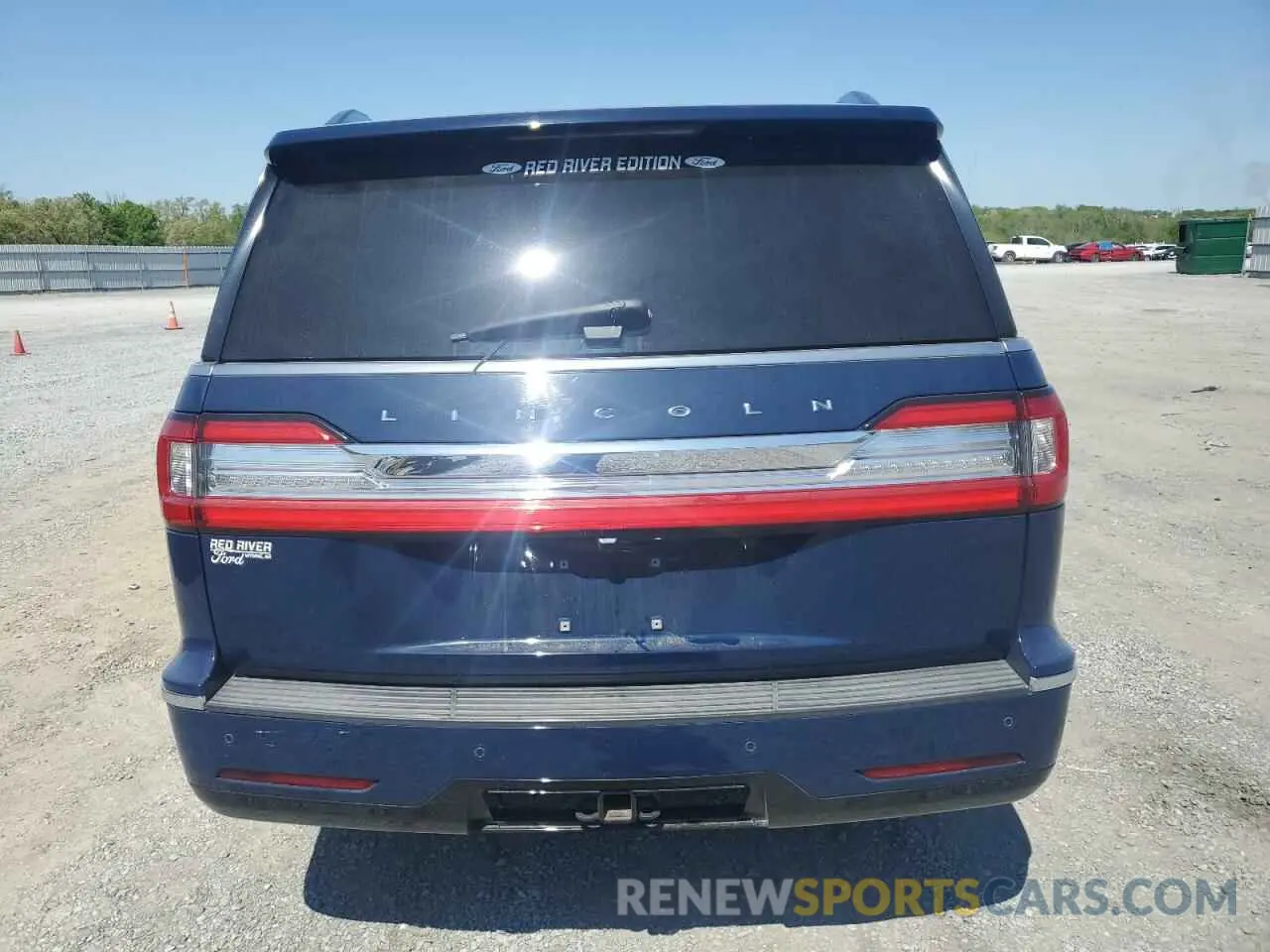 6 Фотография поврежденного автомобиля 5LMJJ3LT0KEL08356 LINCOLN NAVIGATOR 2019