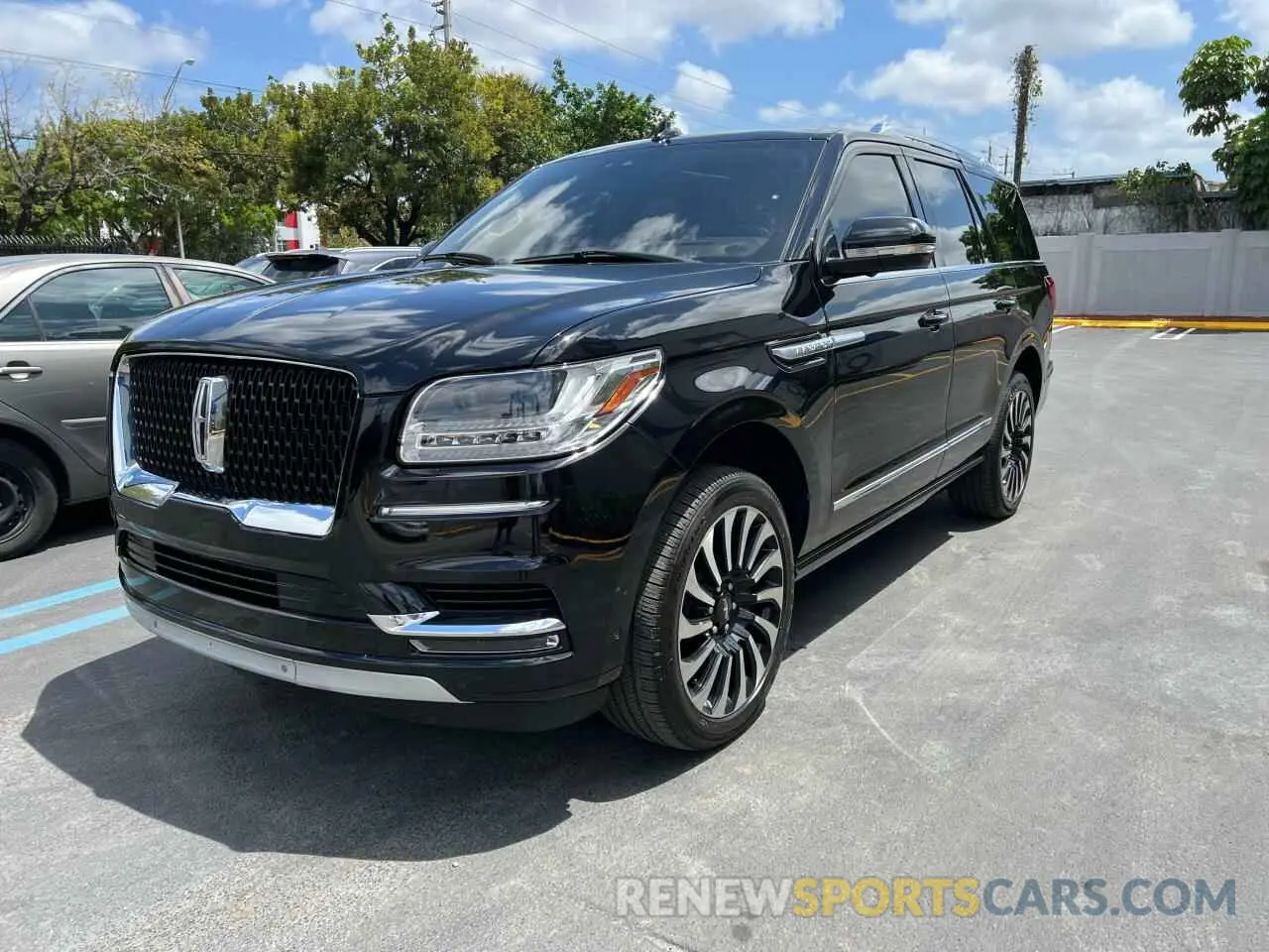 2 Фотография поврежденного автомобиля 5LMJJ2LTXLEL22535 LINCOLN NAVIGATOR 2020