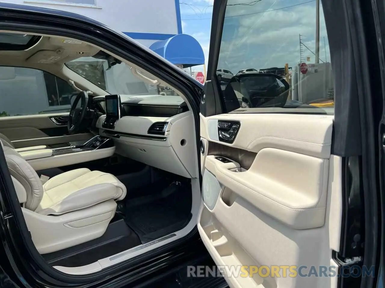 5 Фотография поврежденного автомобиля 5LMJJ2LTXLEL22535 LINCOLN NAVIGATOR 2020