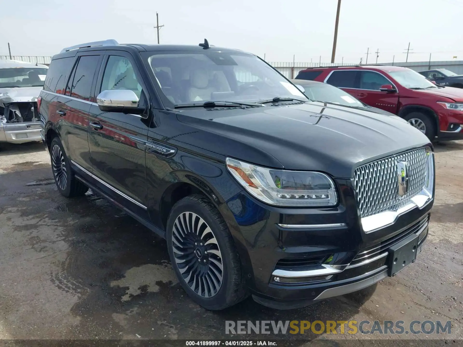 1 Photograph of a damaged car 5LMJJ2TTXLEL17917 LINCOLN NAVIGATOR 2020