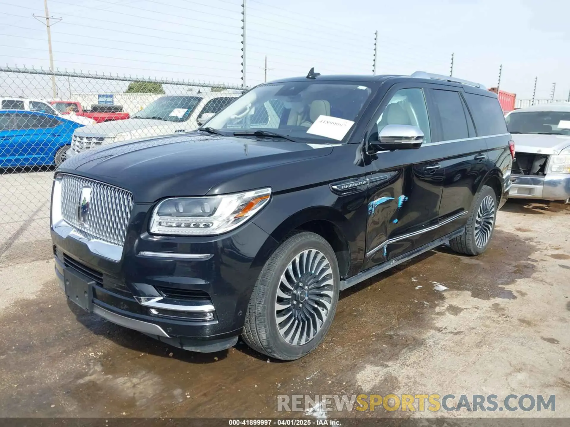 2 Photograph of a damaged car 5LMJJ2TTXLEL17917 LINCOLN NAVIGATOR 2020
