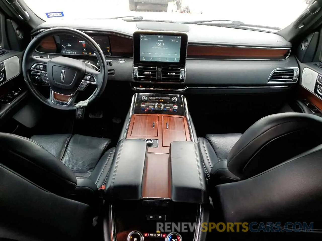 8 Фотография поврежденного автомобиля 5LMJJ3KT3LEL21850 LINCOLN NAVIGATOR 2020