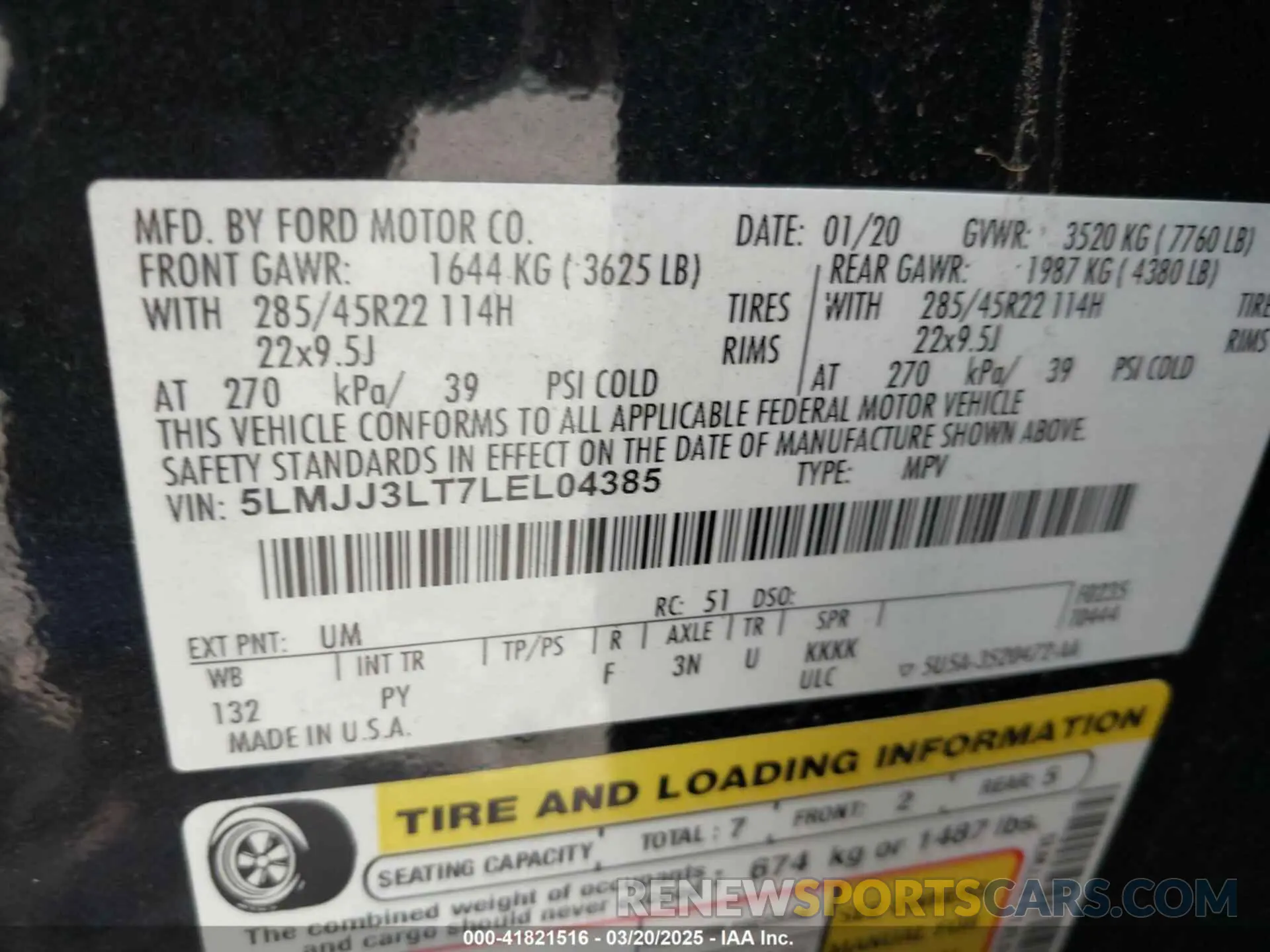 9 Photograph of a damaged car 5LMJJ3LT7LEL04385 LINCOLN NAVIGATOR 2020