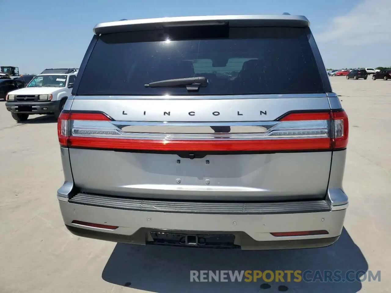 6 Фотография поврежденного автомобиля 5LMJJ3TT5LEL05146 LINCOLN NAVIGATOR 2020