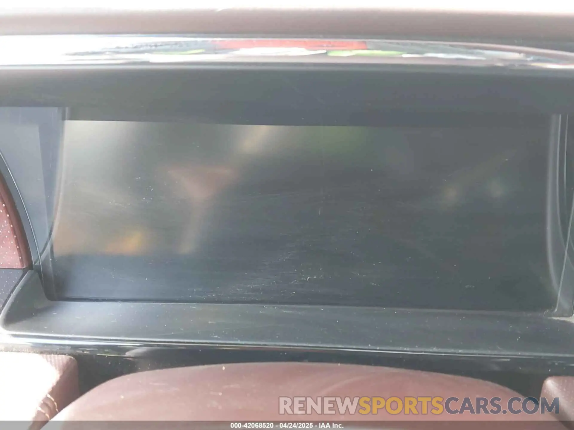 14 Photograph of a damaged car 5LMJJ3TT6LEL09528 LINCOLN NAVIGATOR 2020