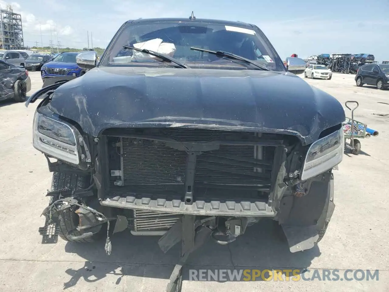 5 Photograph of a damaged car 5LMJJ3TTXLEL16191 LINCOLN NAVIGATOR 2020