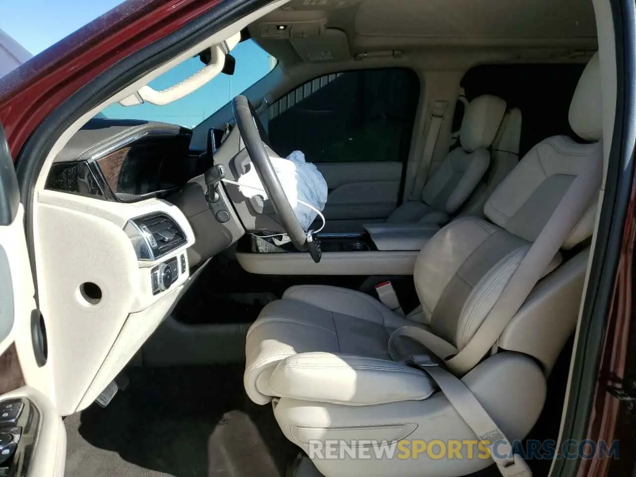 7 Фотография поврежденного автомобиля 5LMJJ2KT9MEL05535 LINCOLN NAVIGATOR 2021