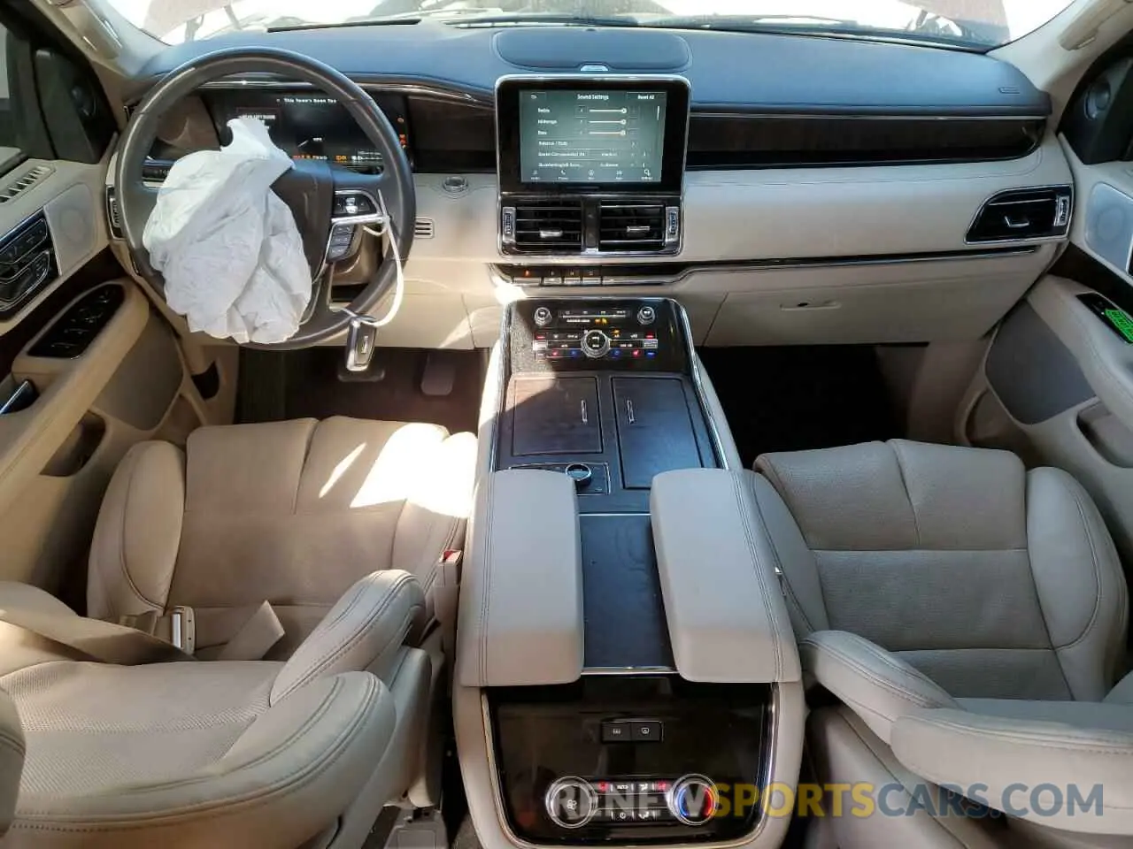 8 Фотография поврежденного автомобиля 5LMJJ2KT9MEL05535 LINCOLN NAVIGATOR 2021