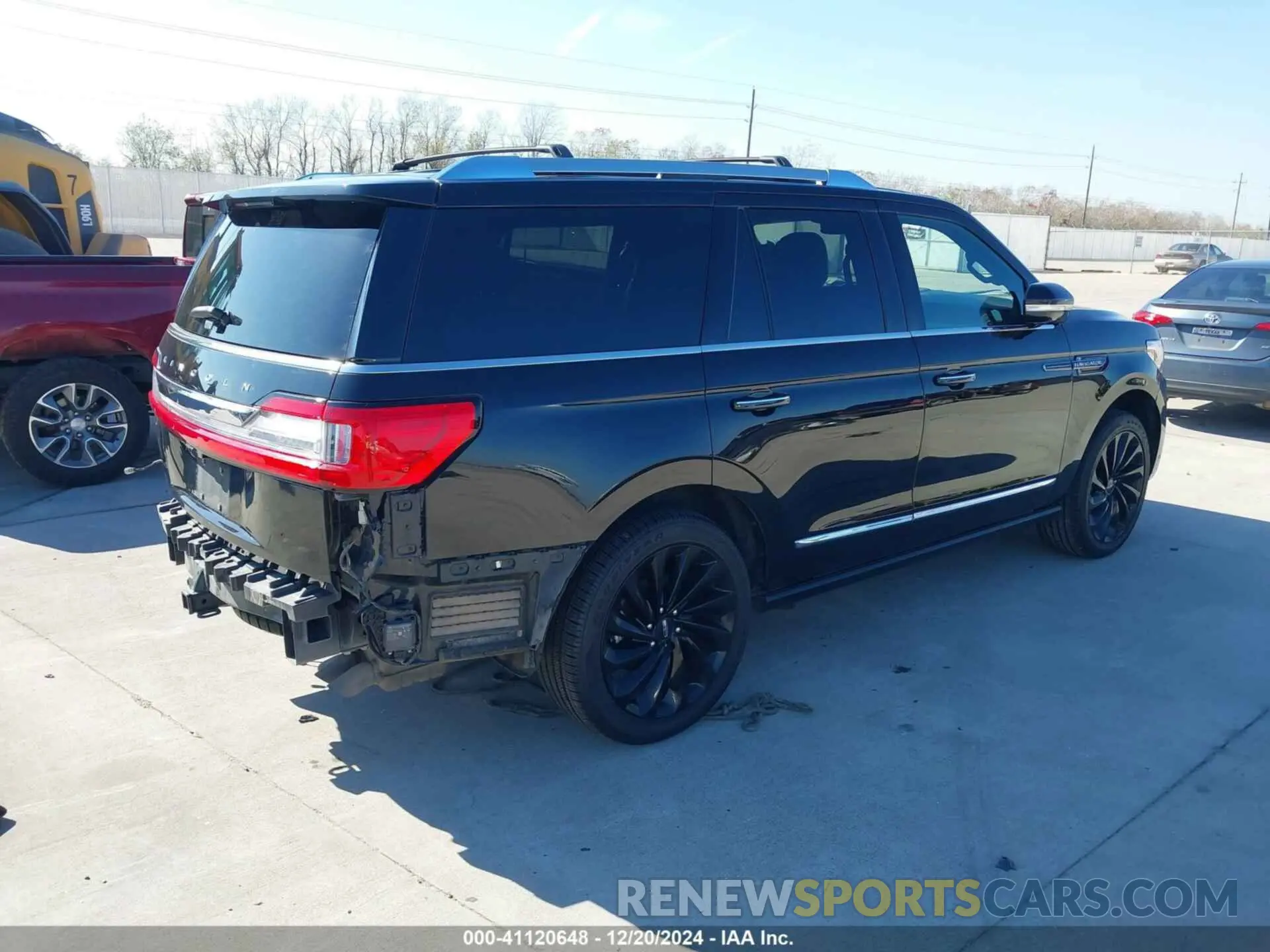 4 Фотография поврежденного автомобиля 5LMJJ2LT0MEL12033 LINCOLN NAVIGATOR 2021
