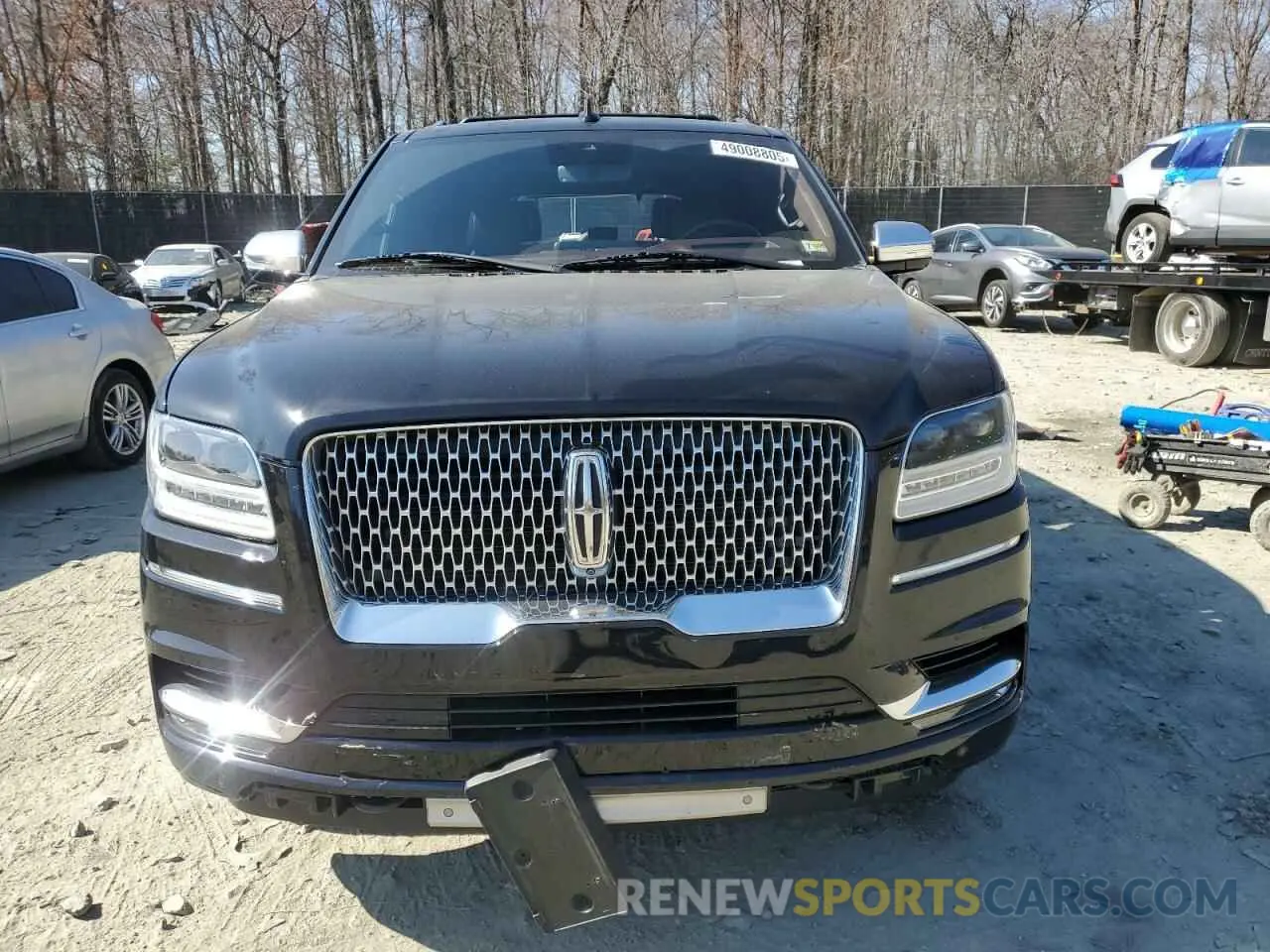 5 Photograph of a damaged car 5LMJJ2TT6MEL20329 LINCOLN NAVIGATOR 2021