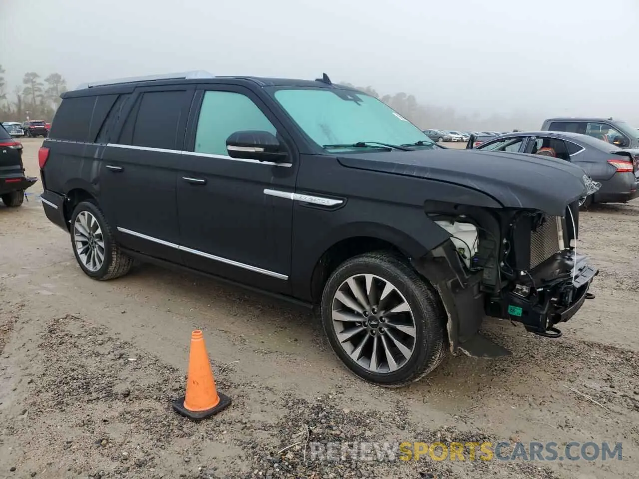 4 Фотография поврежденного автомобиля 5LMJJ3KT2MEL02854 LINCOLN NAVIGATOR 2021
