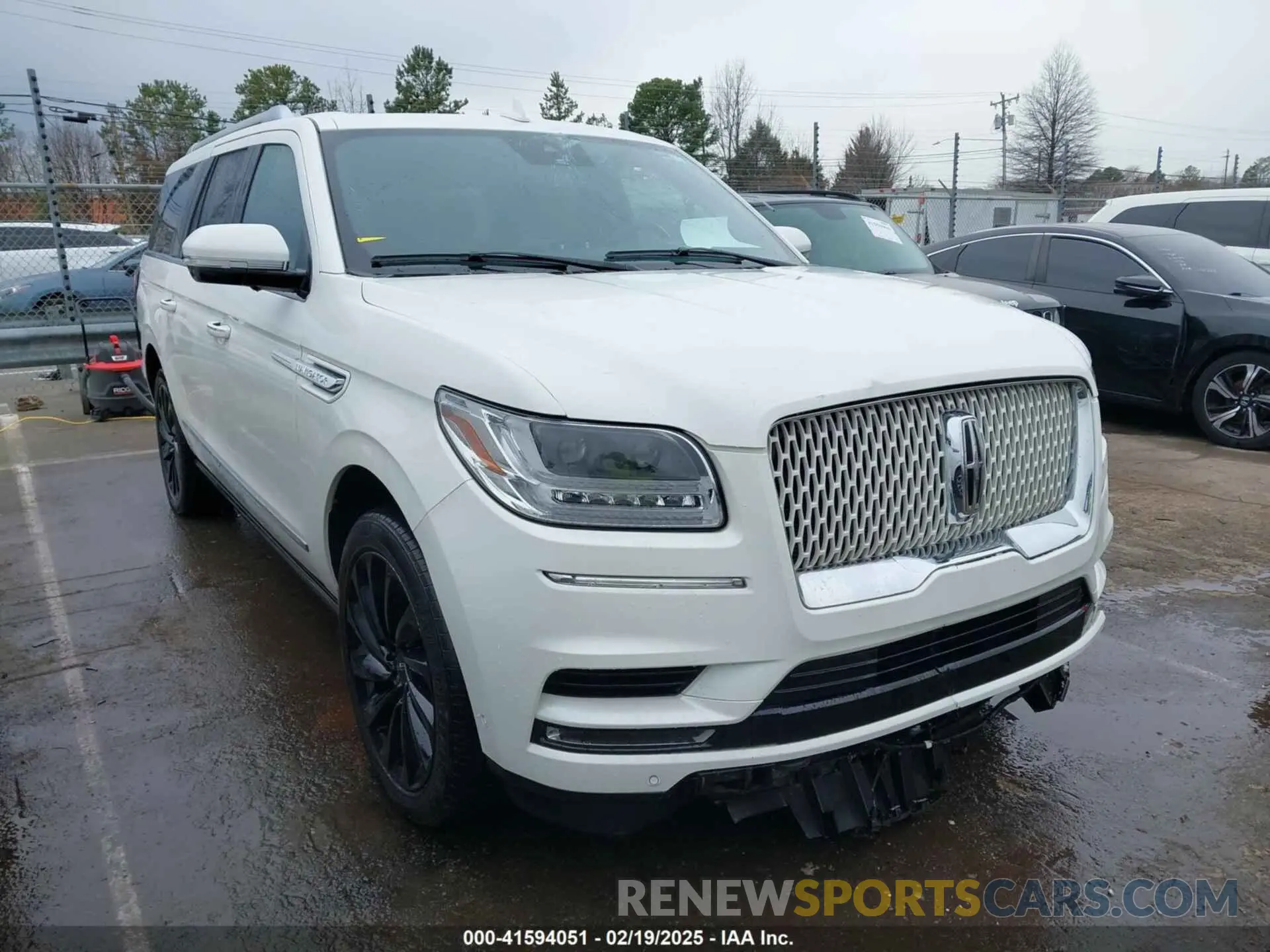 1 Фотография поврежденного автомобиля 5LMJJ3LTXMEL07282 LINCOLN NAVIGATOR 2021