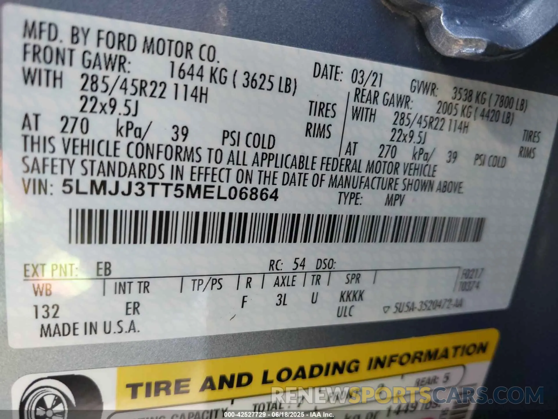 9 Photograph of a damaged car 5LMJJ3TT5MEL06864 LINCOLN NAVIGATOR 2021
