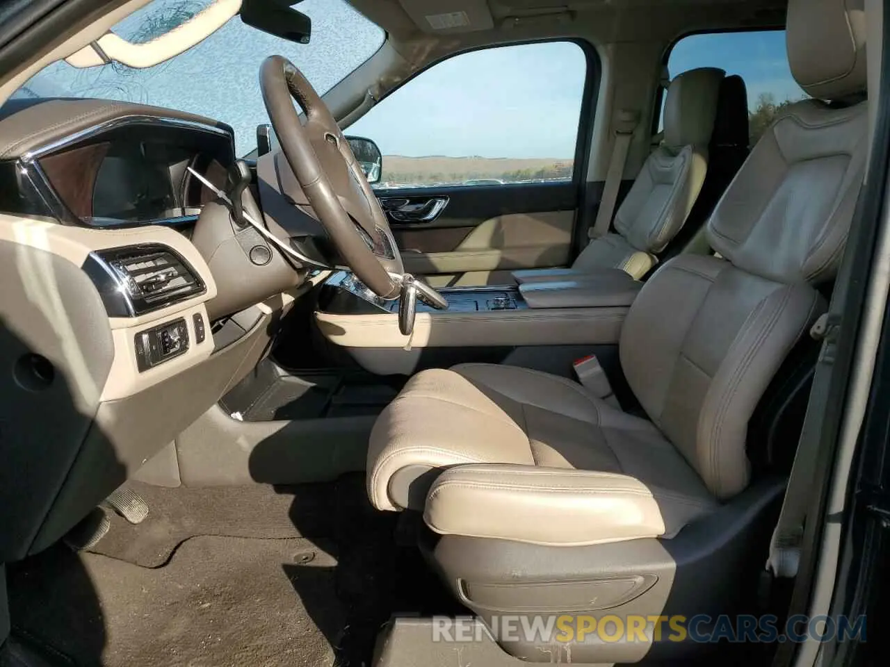 7 Фотография поврежденного автомобиля 5LMJJ2LT0NEL01129 LINCOLN NAVIGATOR 2022