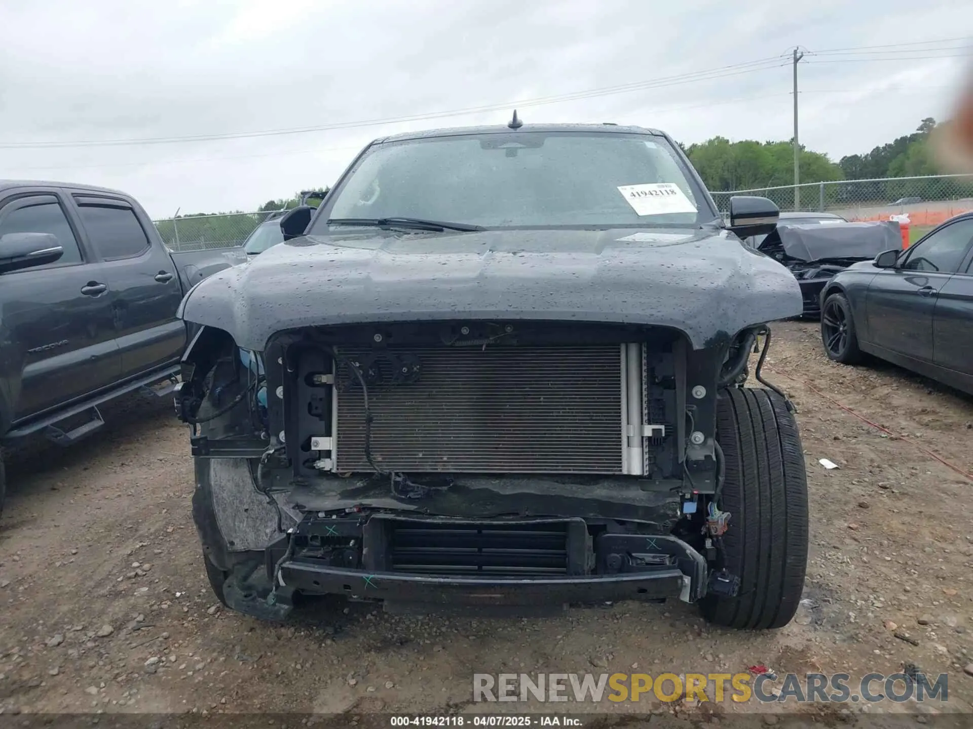 13 Фотография поврежденного автомобиля 5LMJJ2LT8NEL04005 LINCOLN NAVIGATOR 2022