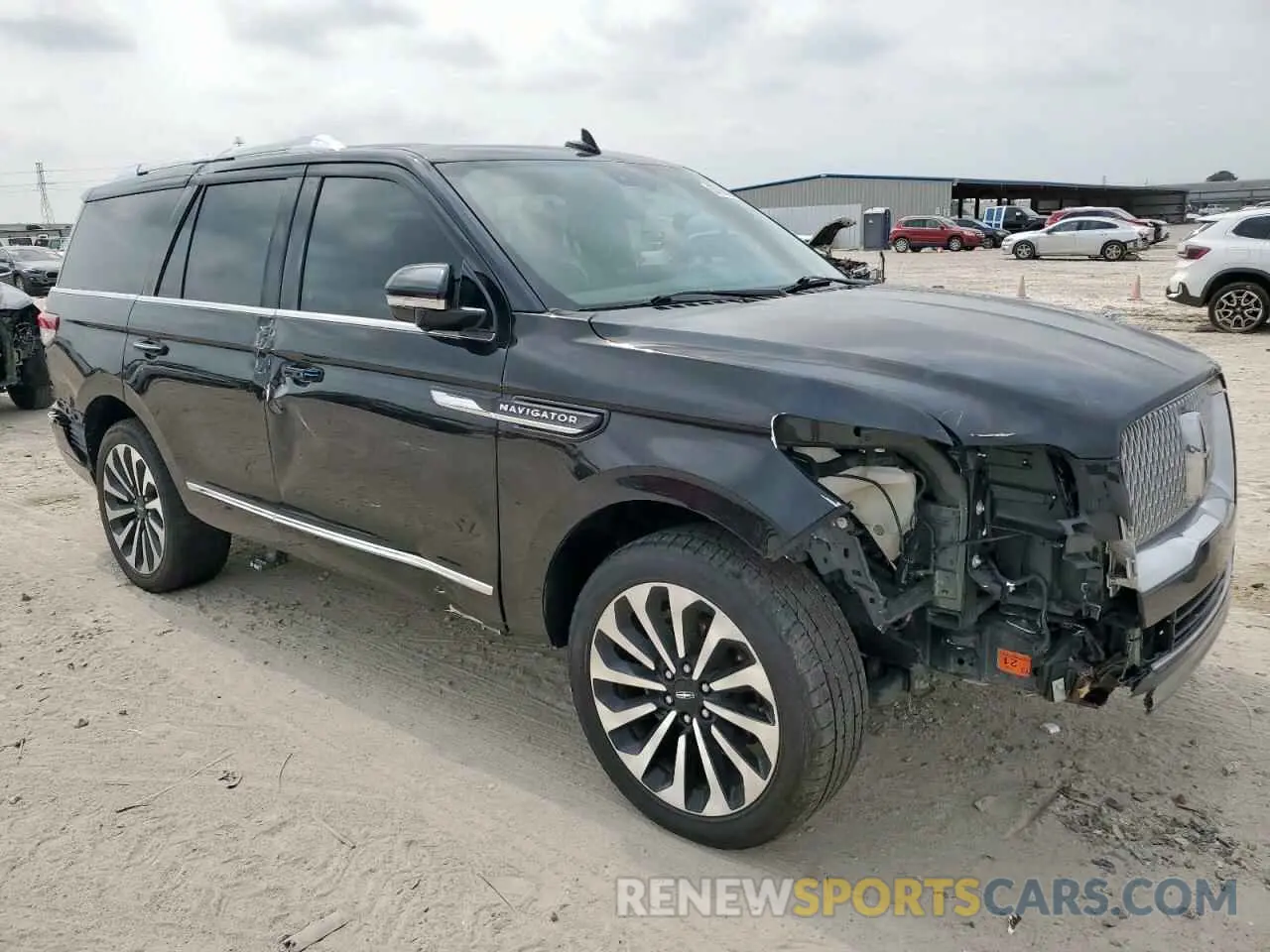 4 Фотография поврежденного автомобиля 5LMJJ2LT9NEL01131 LINCOLN NAVIGATOR 2022