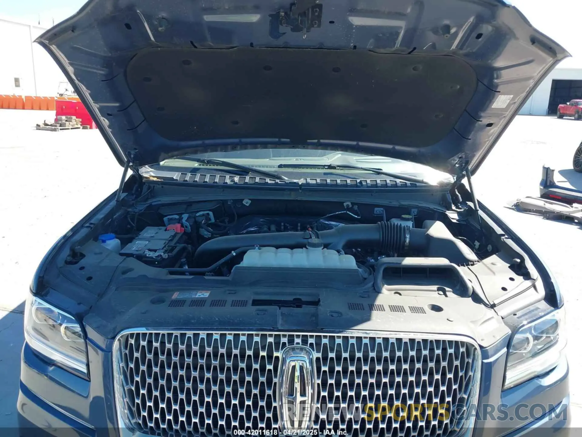 10 Фотография поврежденного автомобиля 5LMJJ2LG2PEL00893 LINCOLN NAVIGATOR 2023