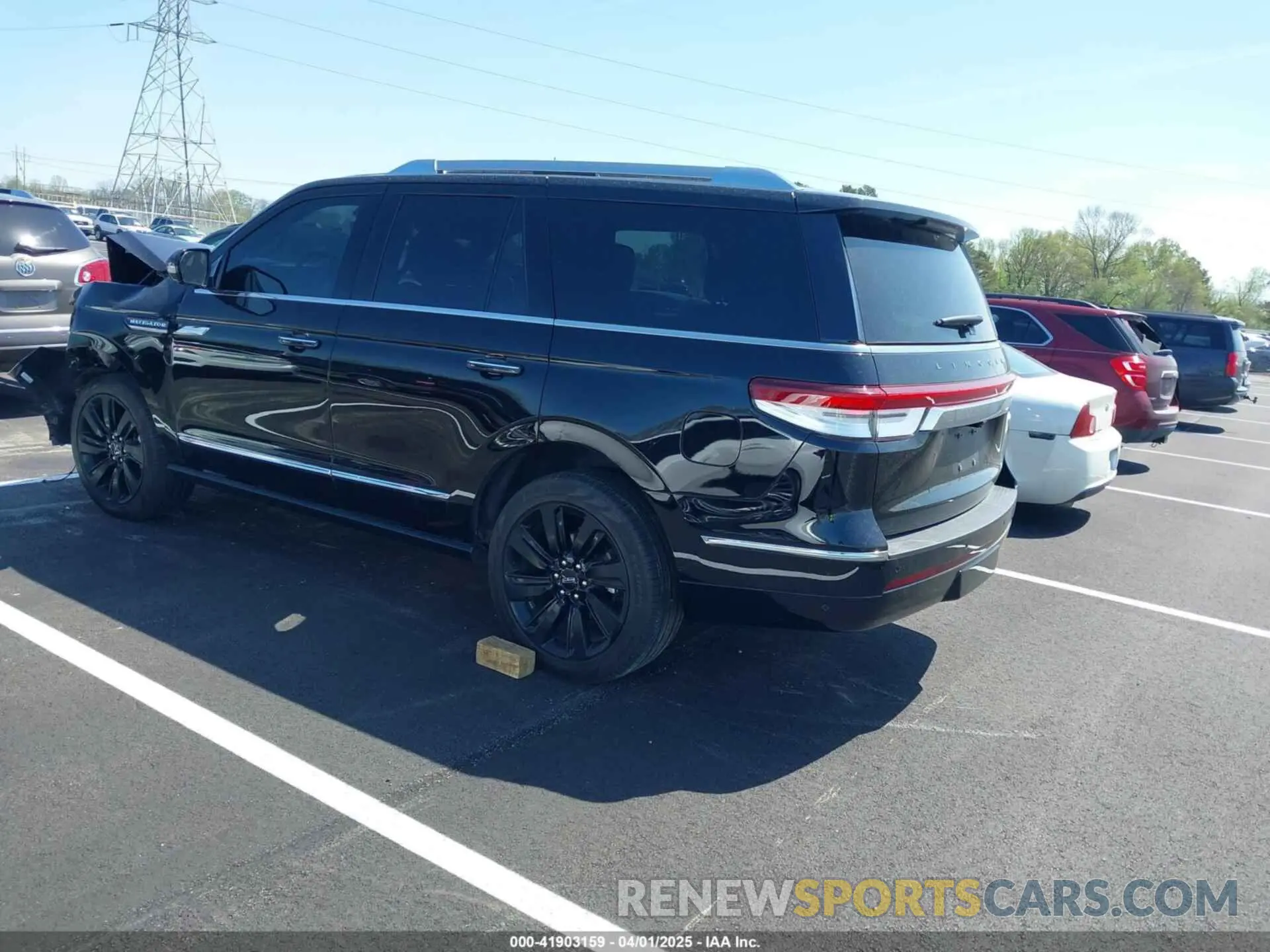 3 Фотография поврежденного автомобиля 5LMJJ2LG4PEL08977 LINCOLN NAVIGATOR 2023