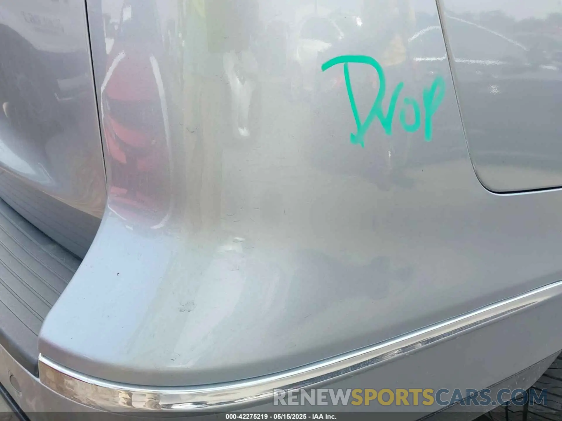 22 Photograph of a damaged car 5LMJJ3LG4PEL12405 LINCOLN NAVIGATOR 2023