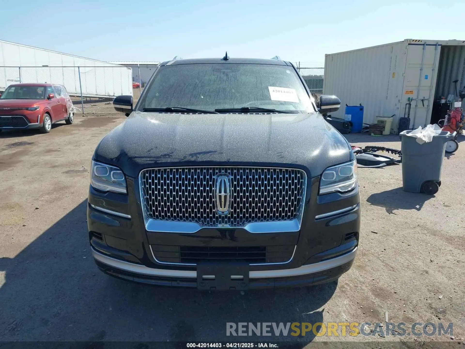 13 Photograph of a damaged car 5LMJJ3LG8PEL03450 LINCOLN NAVIGATOR 2023
