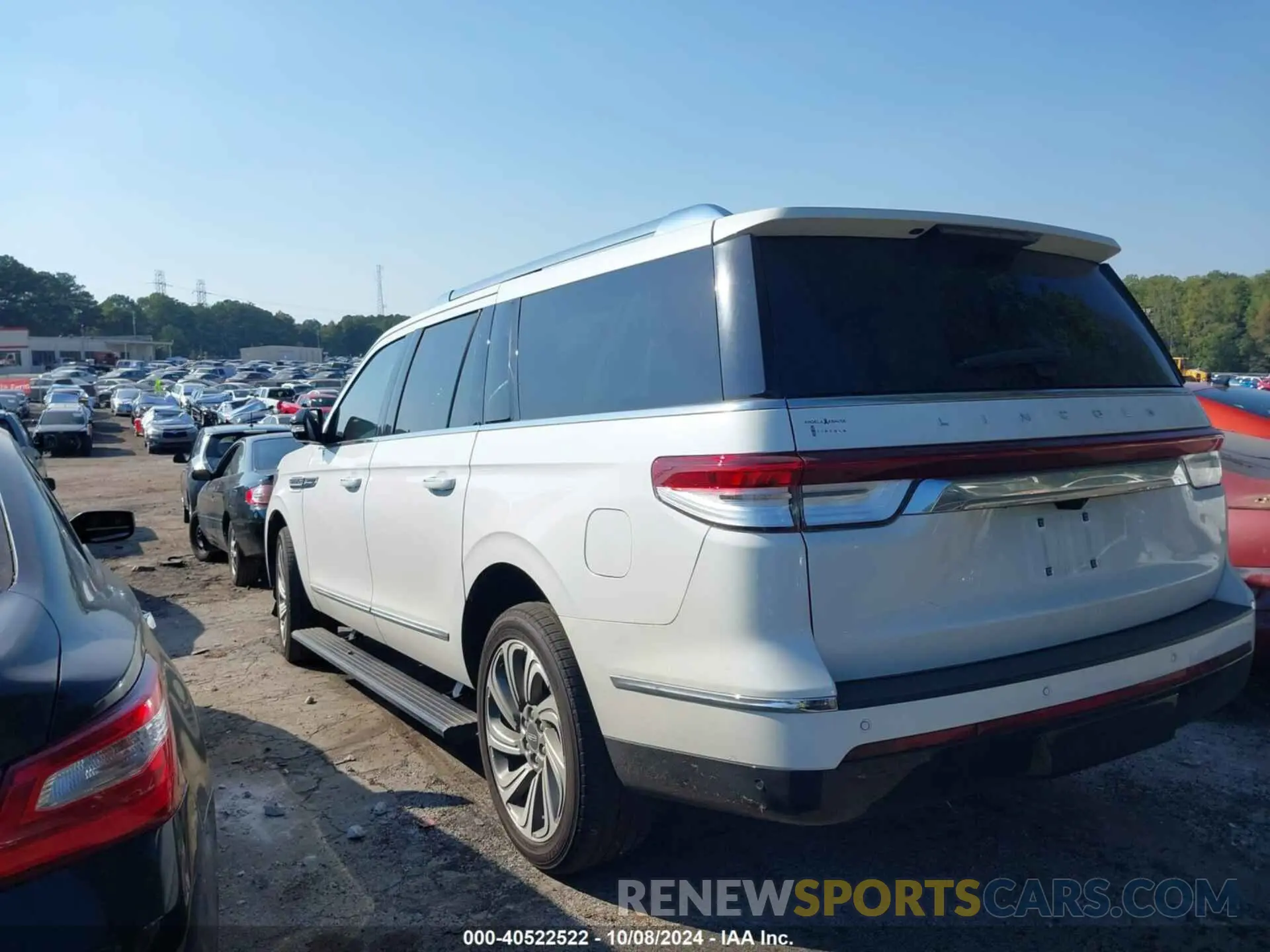 3 Фотография поврежденного автомобиля 5LMJJ3LG9PEL06647 LINCOLN NAVIGATOR 2023