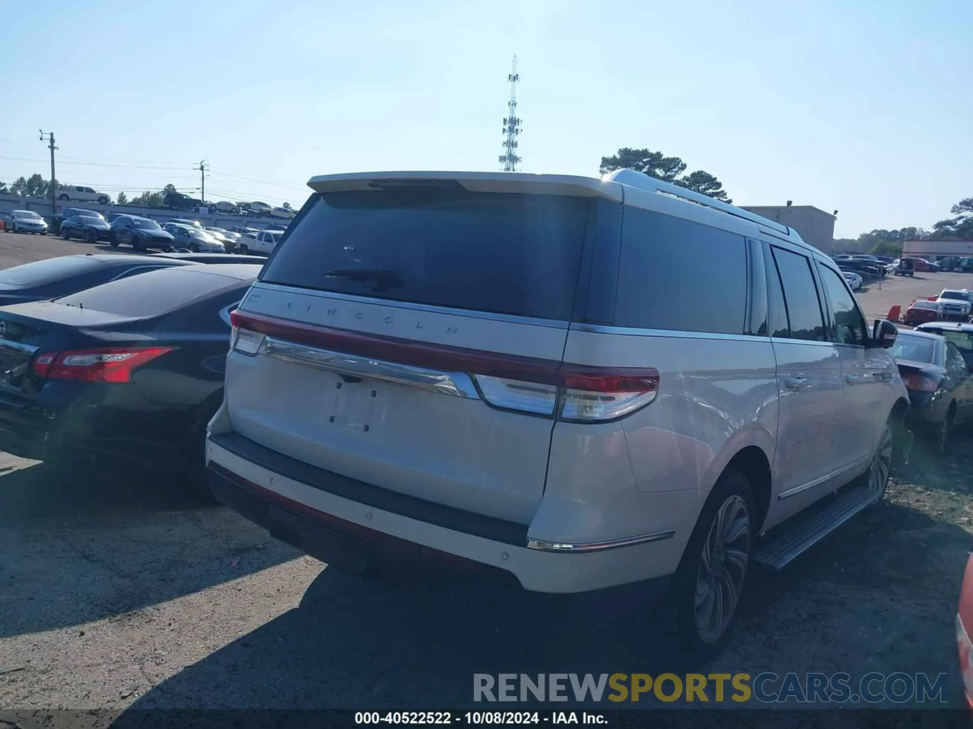 4 Фотография поврежденного автомобиля 5LMJJ3LG9PEL06647 LINCOLN NAVIGATOR 2023