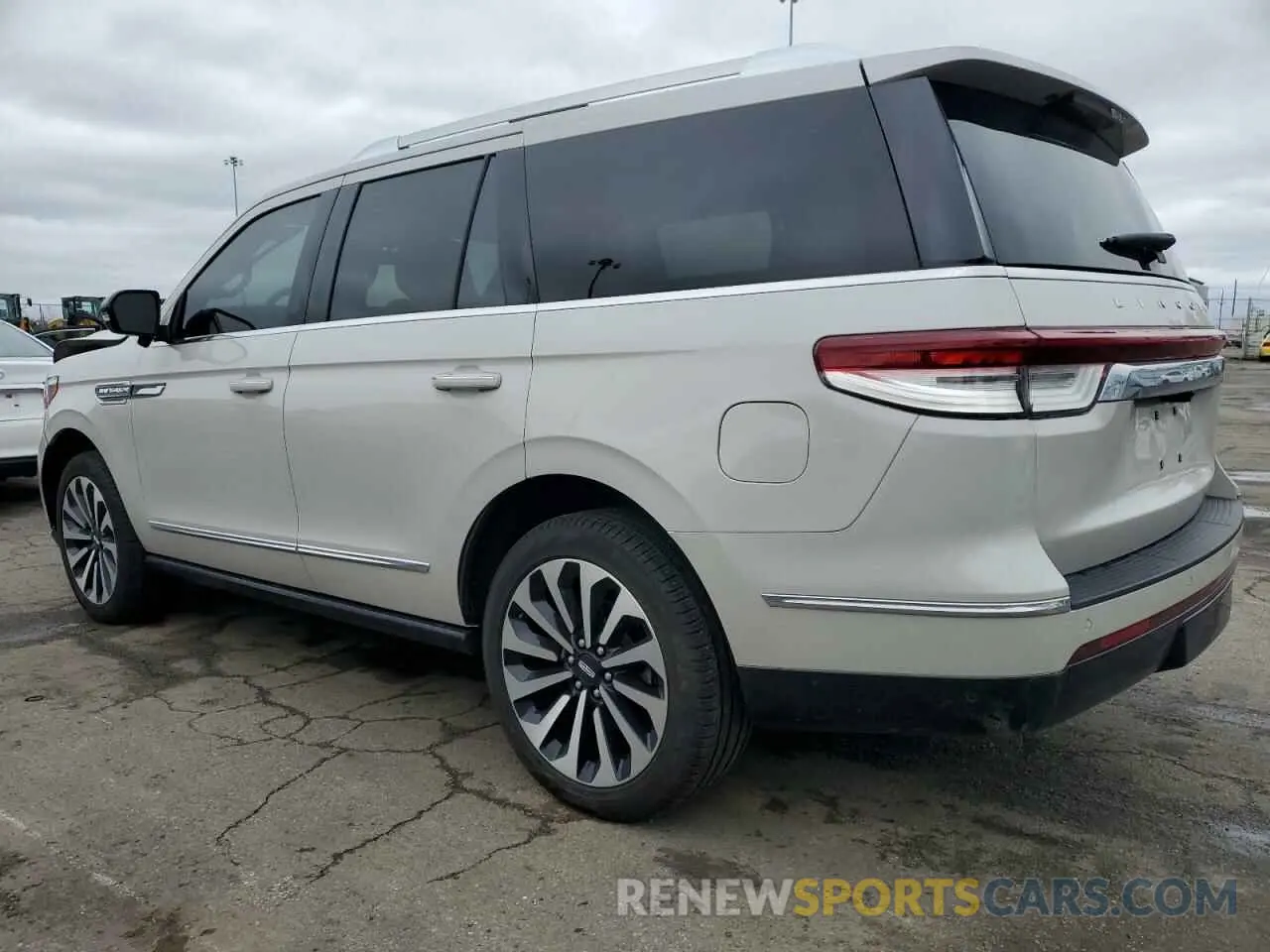 2 Photograph of a damaged car 5LMJJ2LG3REL01893 LINCOLN NAVIGATOR 2024