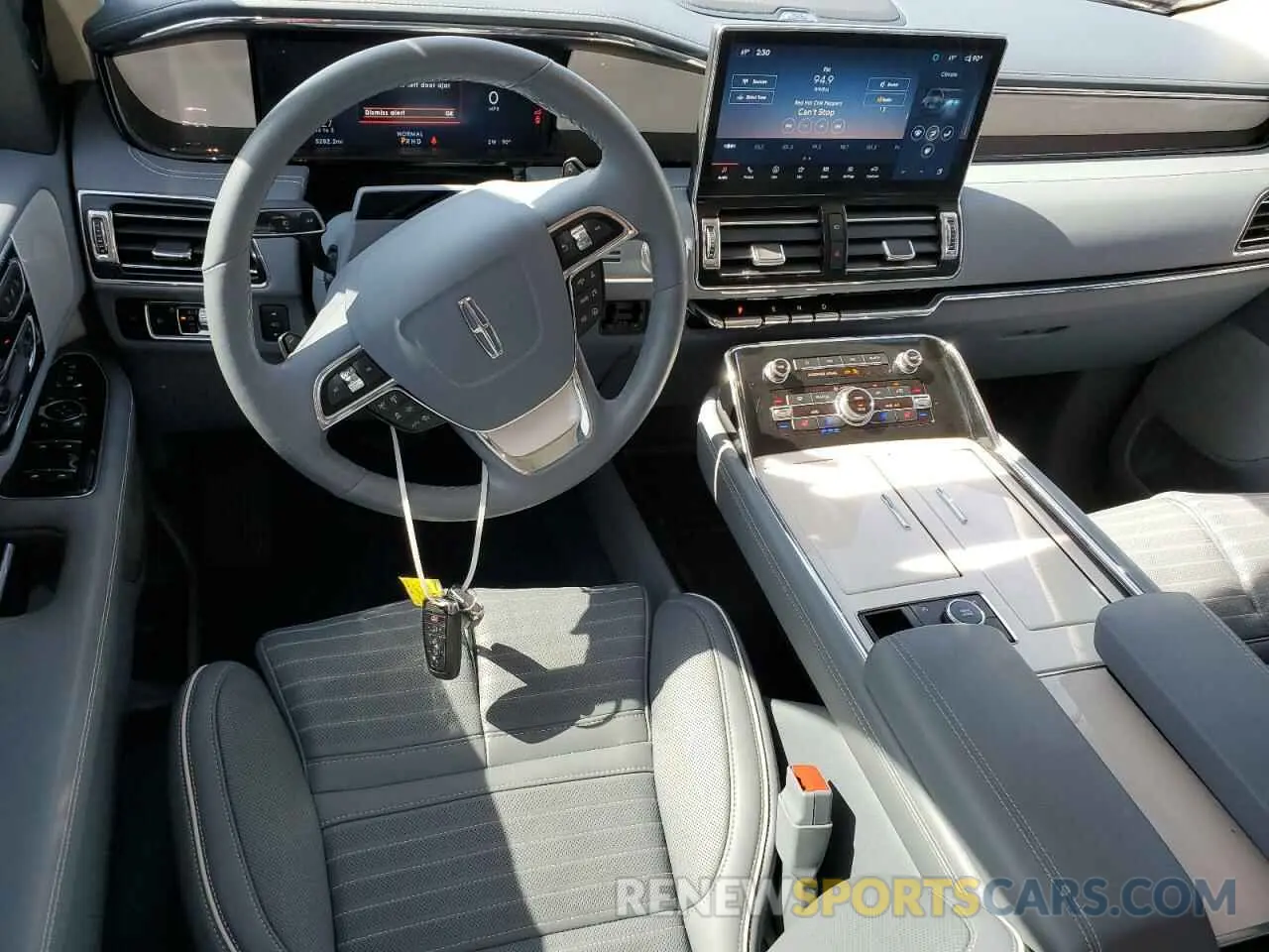 8 Фотография поврежденного автомобиля 5LMJJ2TG8REL06149 LINCOLN NAVIGATOR 2024