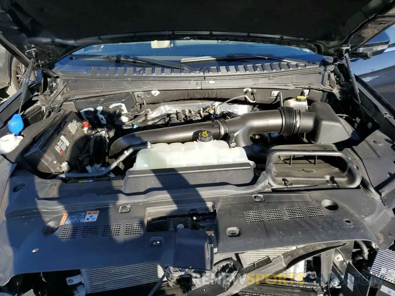 13 Photograph of a damaged car 5LMJJ3LG4REL05344 LINCOLN NAVIGATOR 2024