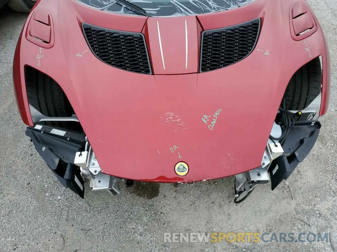 11 Photograph of a damaged car SCCLMDDNXLHA11173 LOTUS ALL MODELS 2020