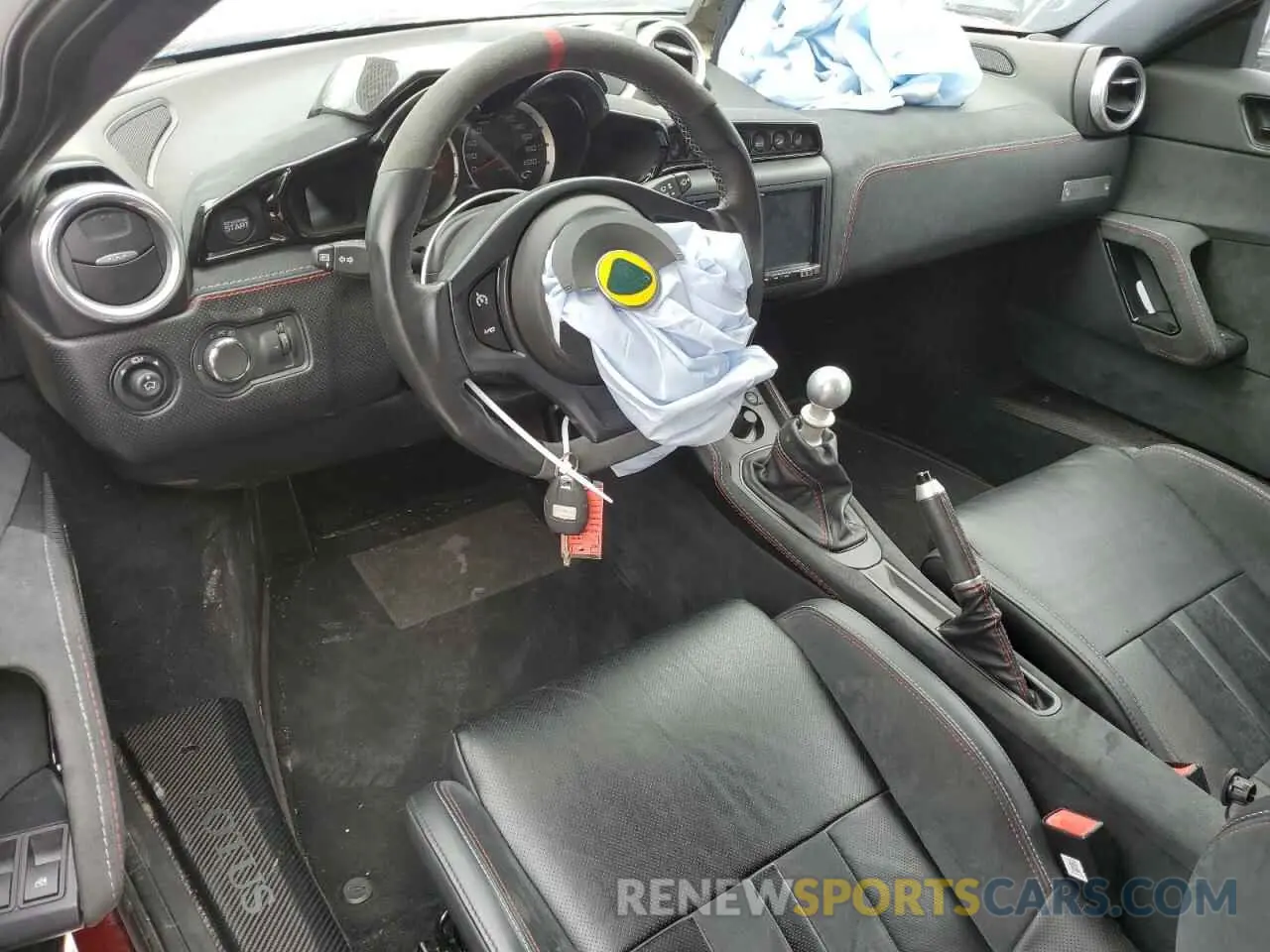 8 Photograph of a damaged car SCCLMDDNXLHA11173 LOTUS ALL MODELS 2020