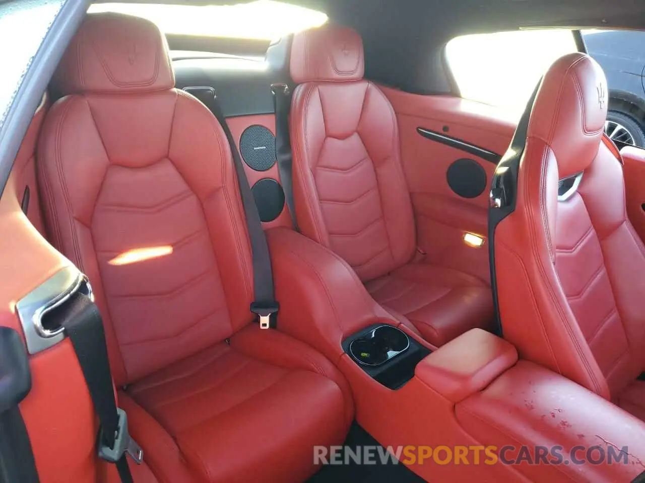 10 Фотография поврежденного автомобиля ZAM45VMA0K0341514 MASERATI ALL MODELS 2019