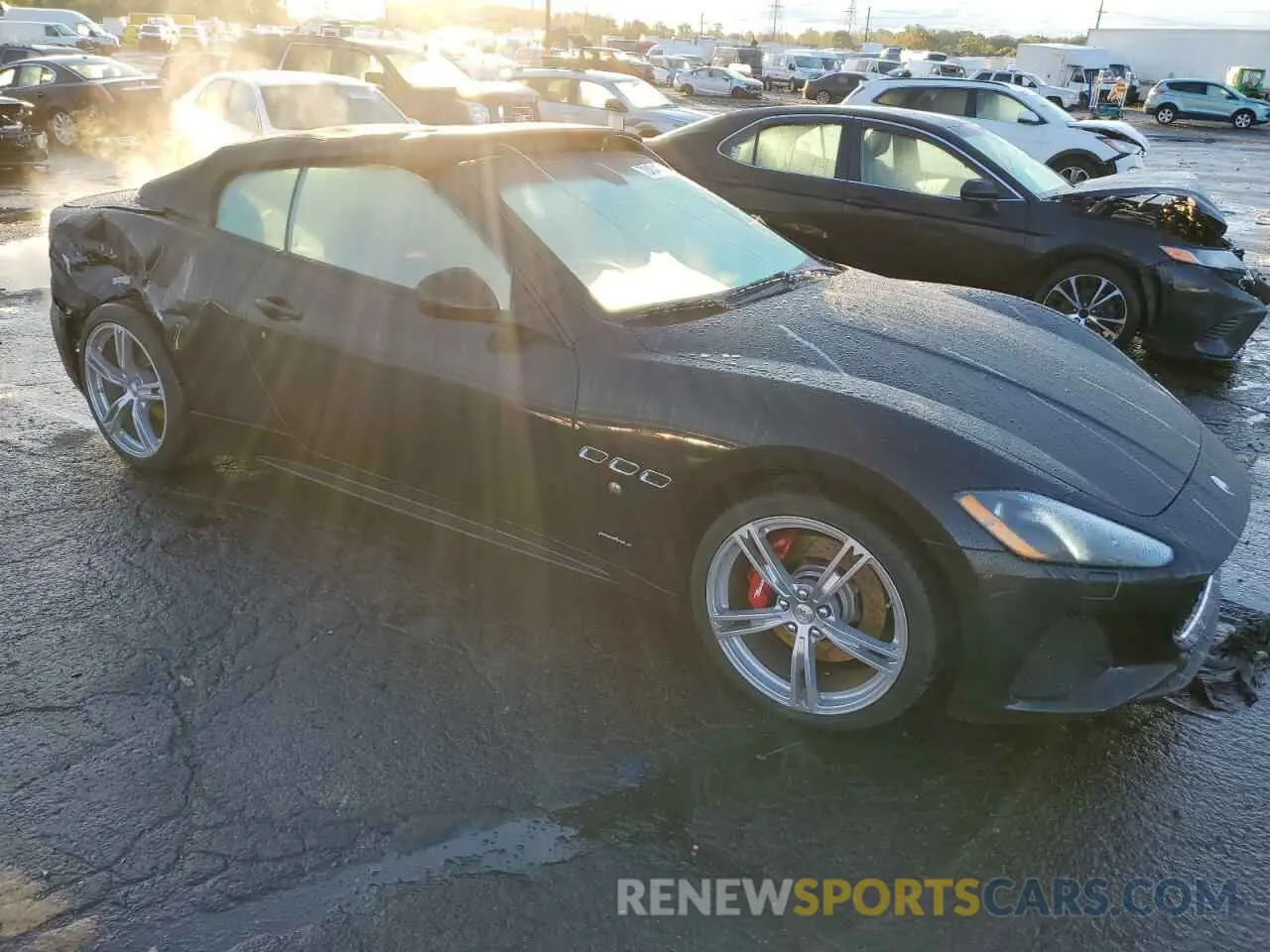 4 Фотография поврежденного автомобиля ZAM45VMA0K0341514 MASERATI ALL MODELS 2019