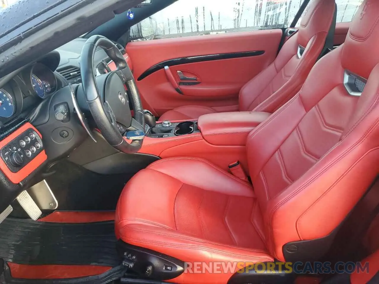 7 Фотография поврежденного автомобиля ZAM45VMA0K0341514 MASERATI ALL MODELS 2019