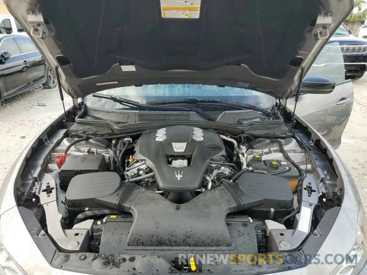 11 Photograph of a damaged car ZAM57XSA2K1328545 MASERATI ALL MODELS 2019
