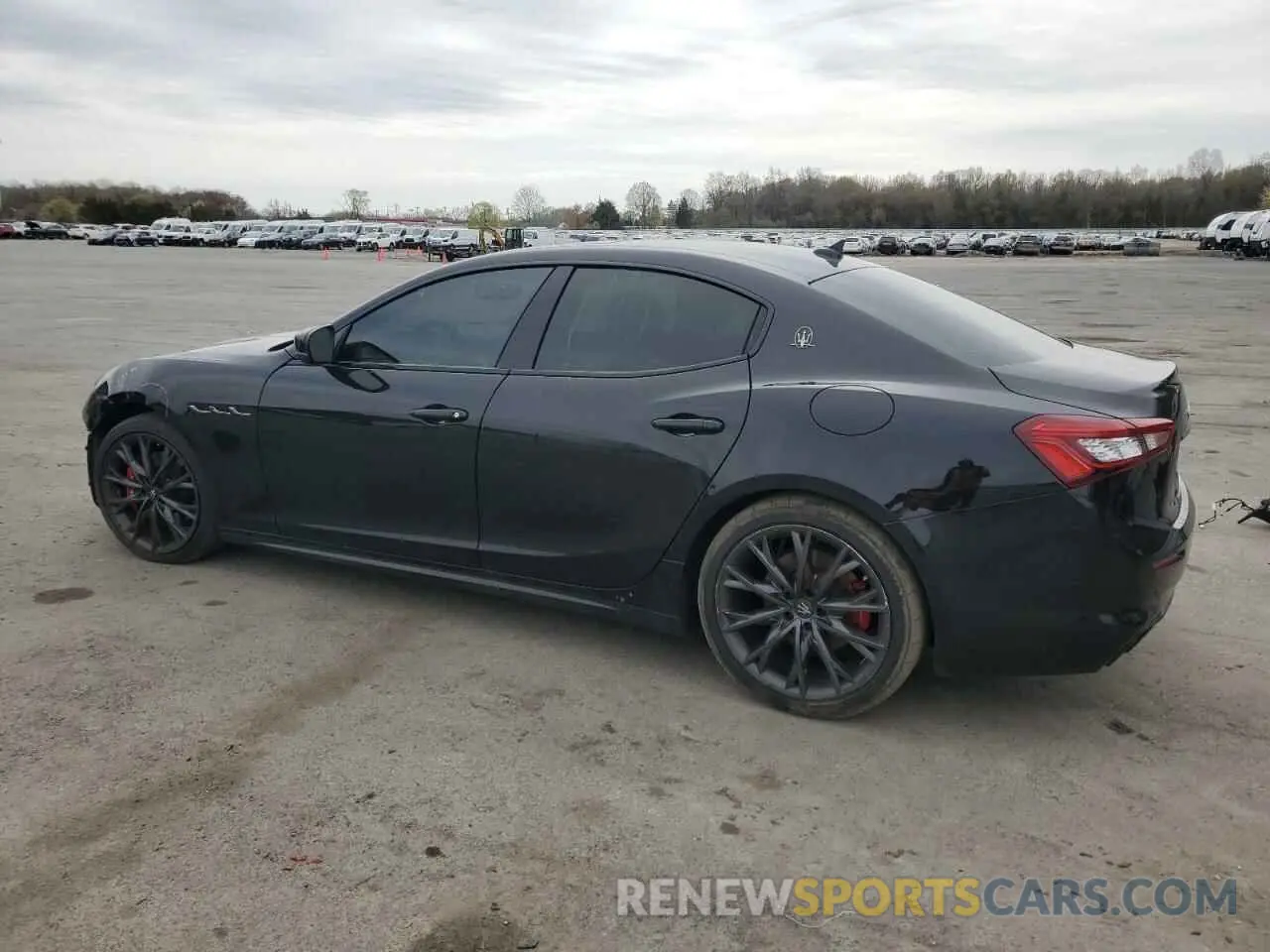 2 Фотография поврежденного автомобиля ZAM57XSA4K1324951 MASERATI ALL MODELS 2019