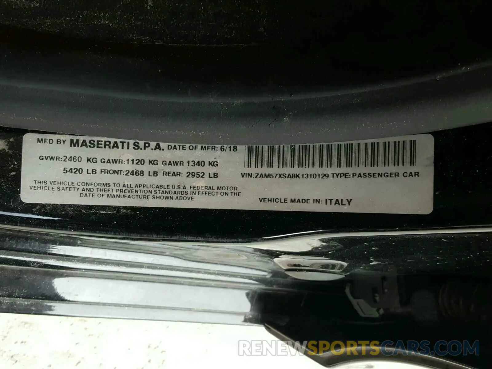 10 Photograph of a damaged car ZAM57XSA8K1310129 MASERATI ALL MODELS 2019