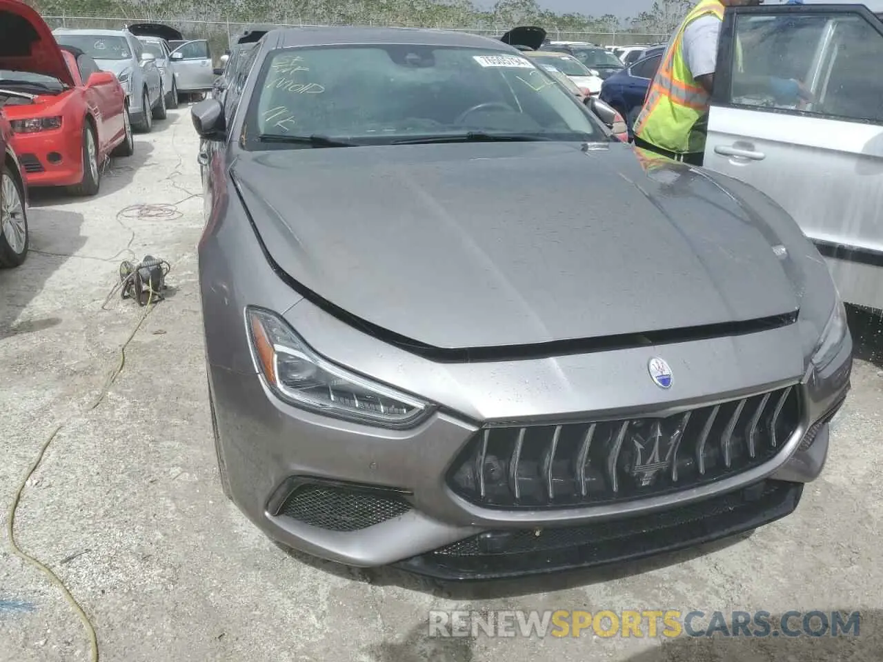 5 Фотография поврежденного автомобиля ZAM57YSSXK1338528 MASERATI ALL MODELS 2019