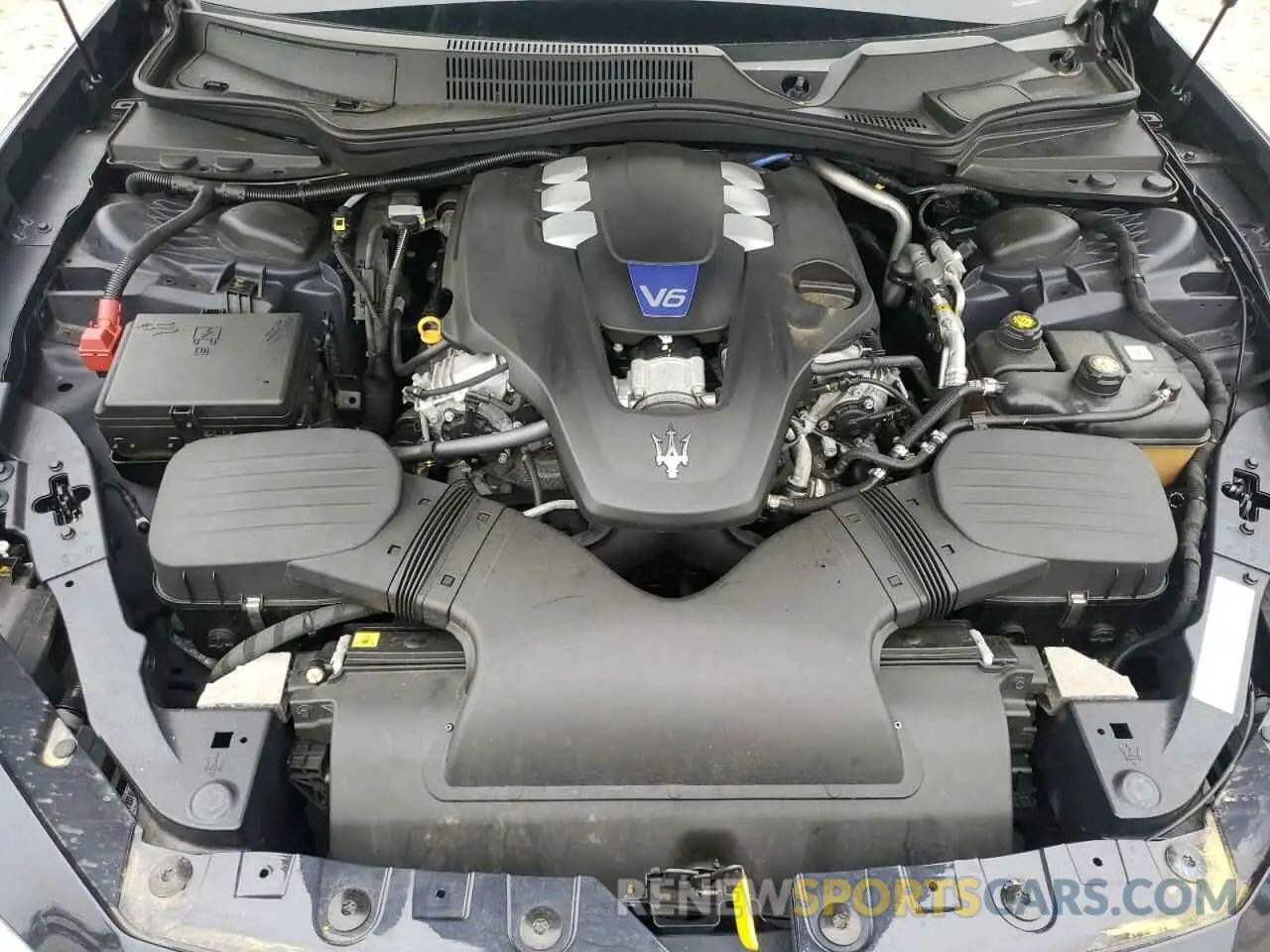 11 Фотография поврежденного автомобиля ZAM57YTA0K1335806 MASERATI ALL MODELS 2019
