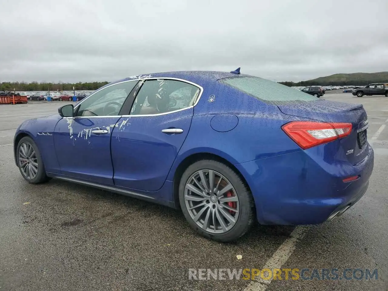 2 Photograph of a damaged car ZAM57YTA2K1328288 MASERATI ALL MODELS 2019