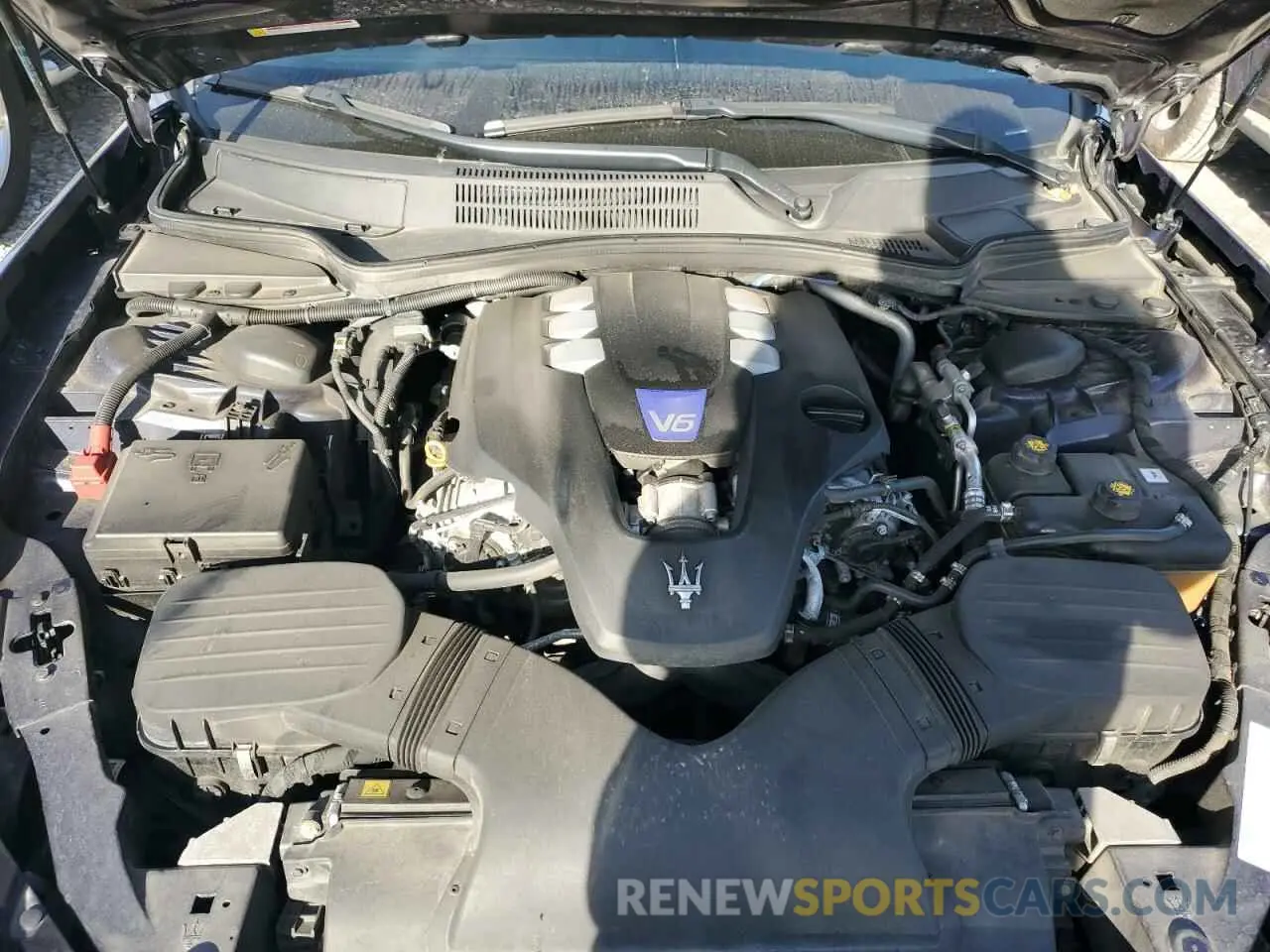 11 Фотография поврежденного автомобиля ZAM57YTA7K1330439 MASERATI ALL MODELS 2019