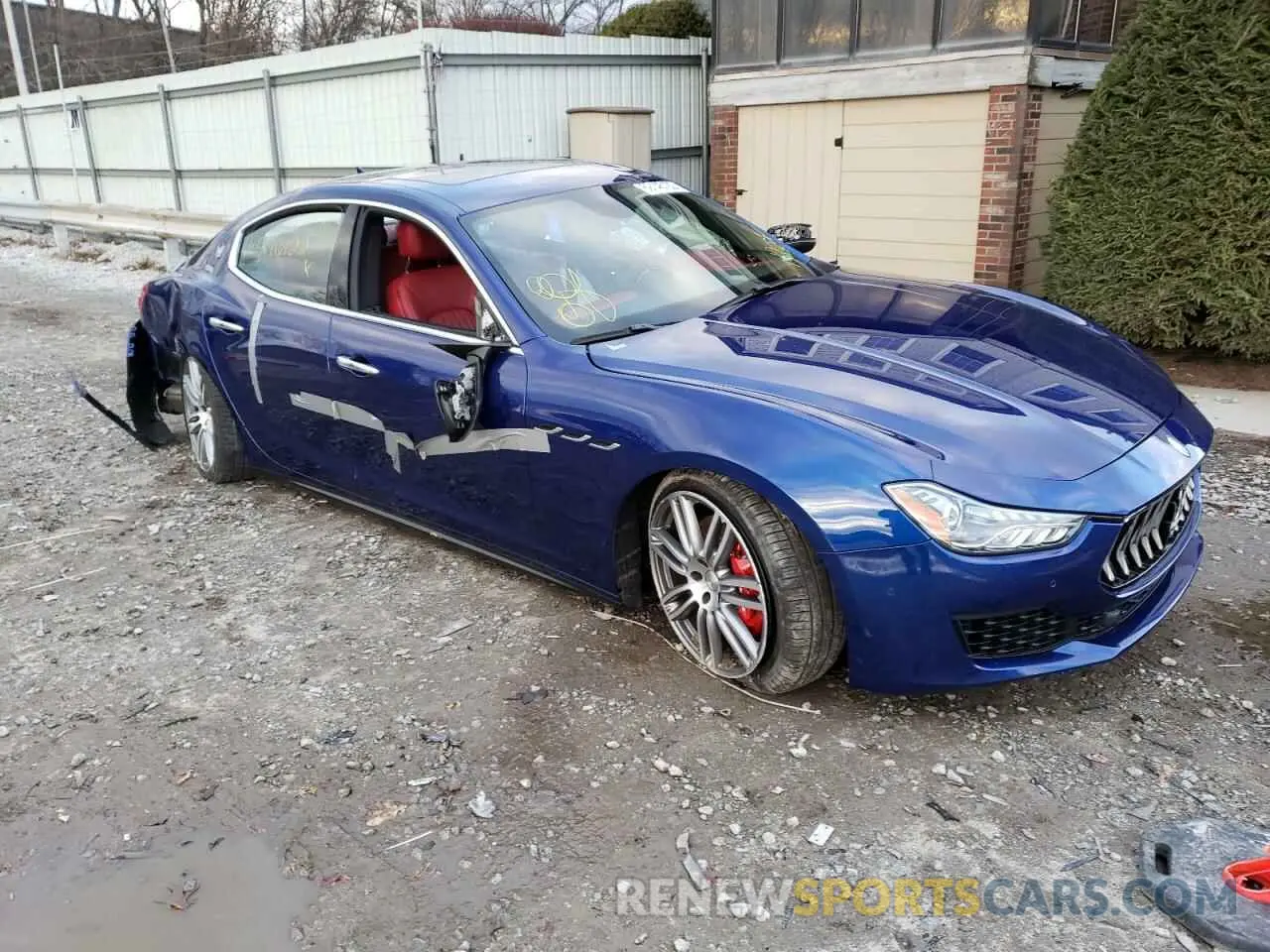 4 Photograph of a damaged car ZAM57YTA9K1314002 MASERATI ALL MODELS 2019