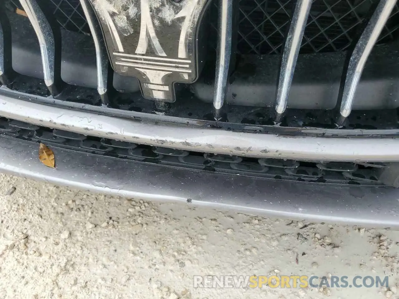 9 Фотография поврежденного автомобиля ZAM57YTL7K1319538 MASERATI ALL MODELS 2019