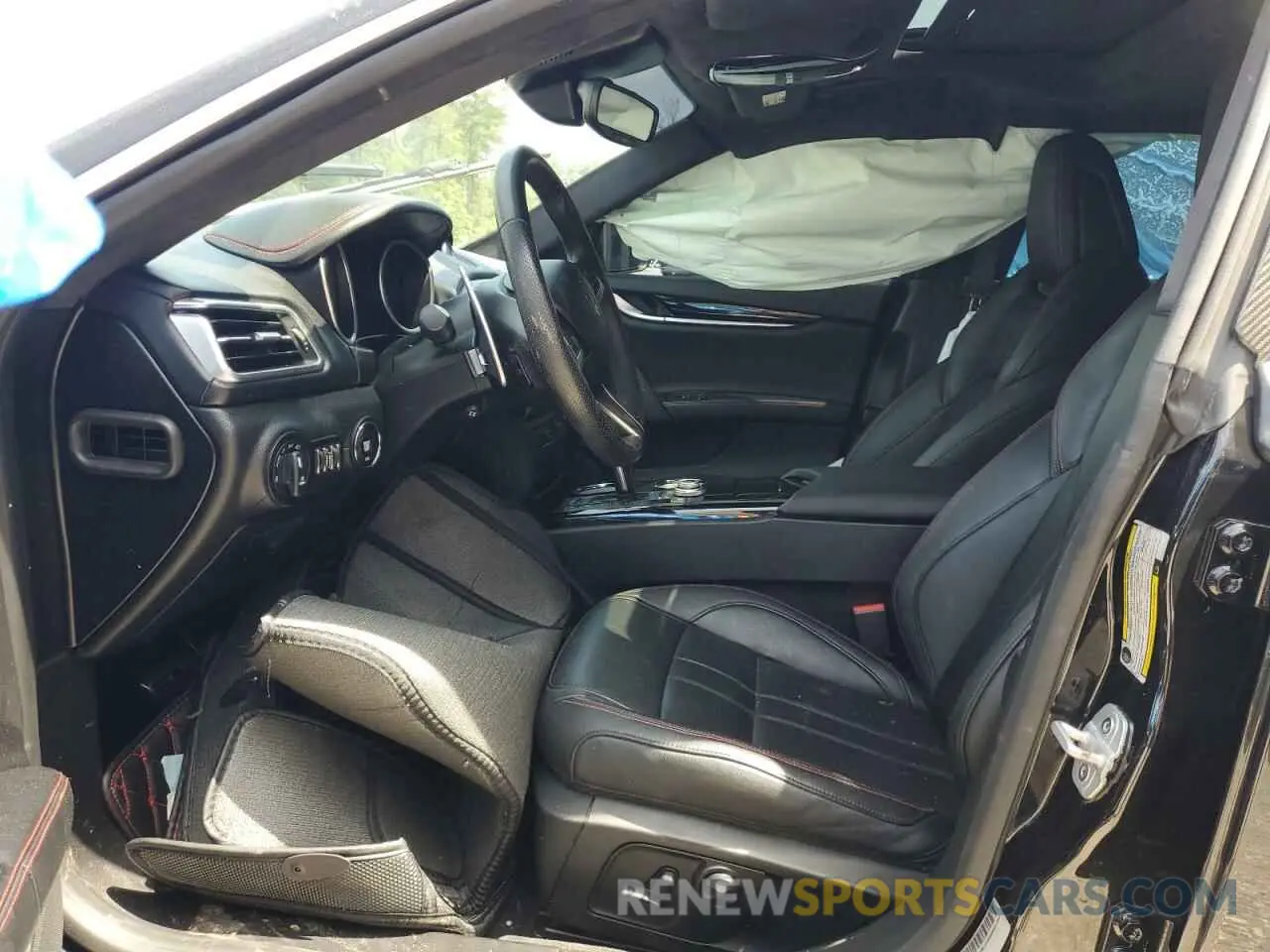 7 Photograph of a damaged car ZAM57YTS5K1323983 MASERATI ALL MODELS 2019