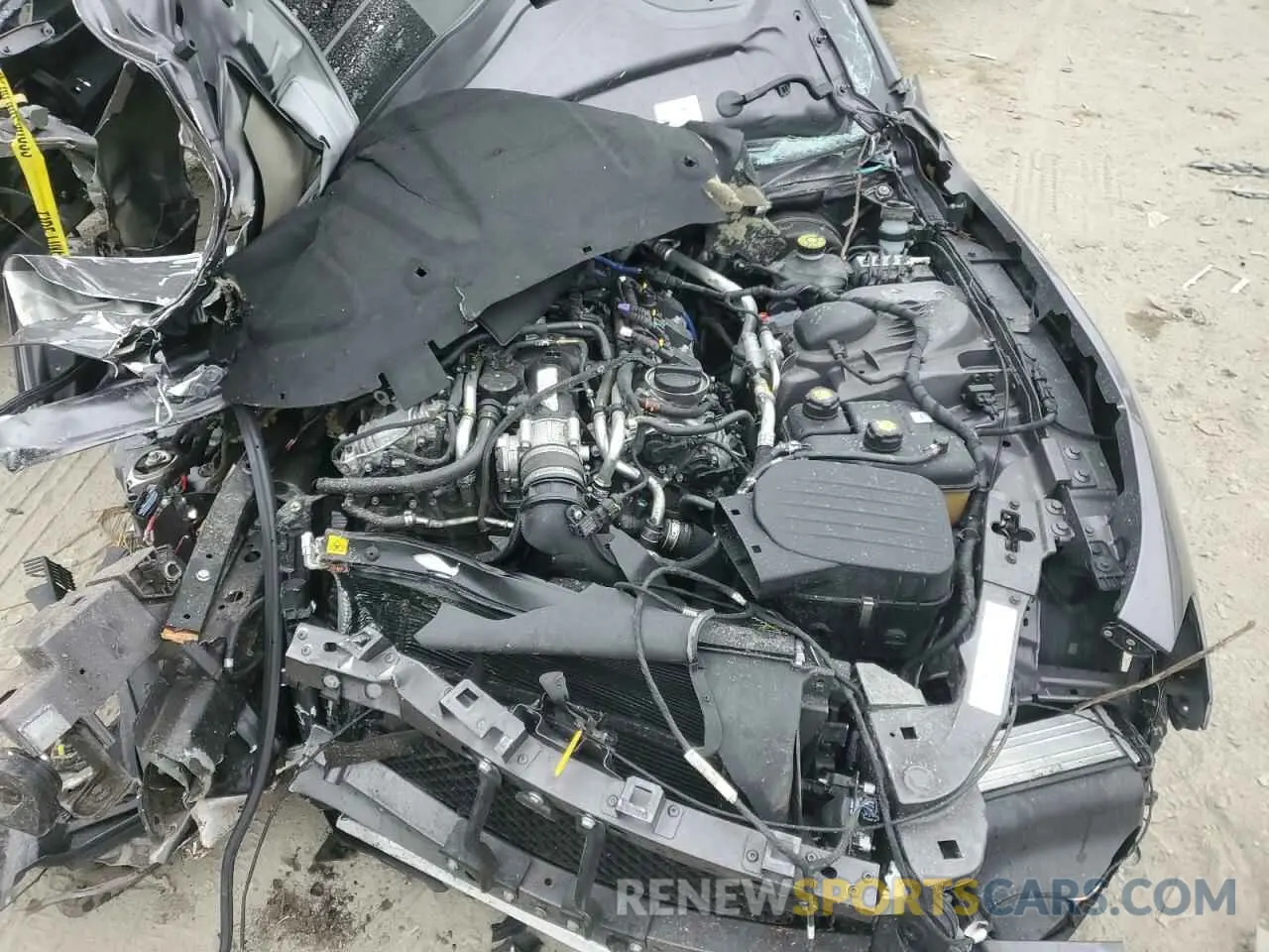 12 Photograph of a damaged car ZAM57YTS5K1339861 MASERATI ALL MODELS 2019