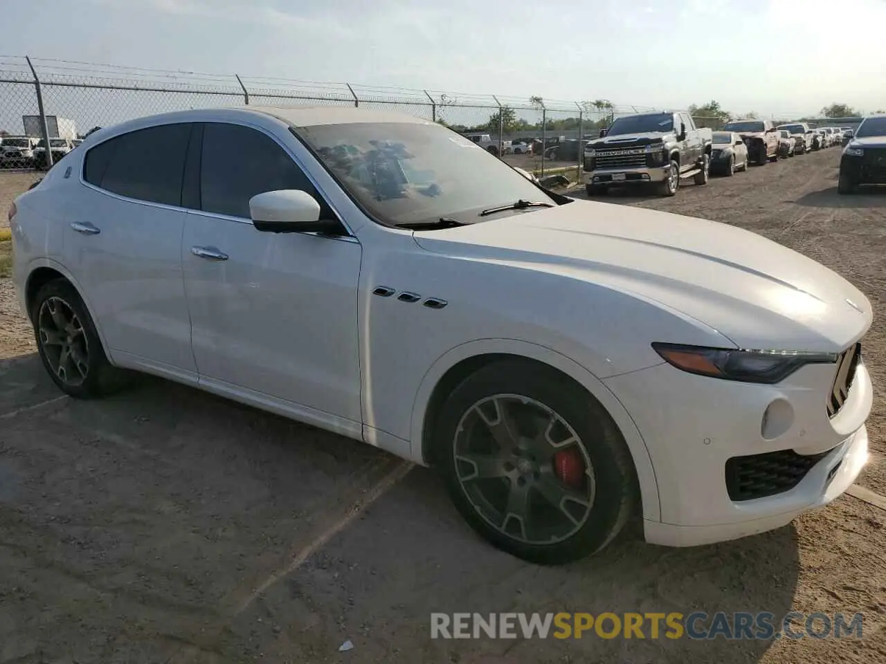 4 Фотография поврежденного автомобиля ZN661XUA0KX329471 MASERATI ALL MODELS 2019