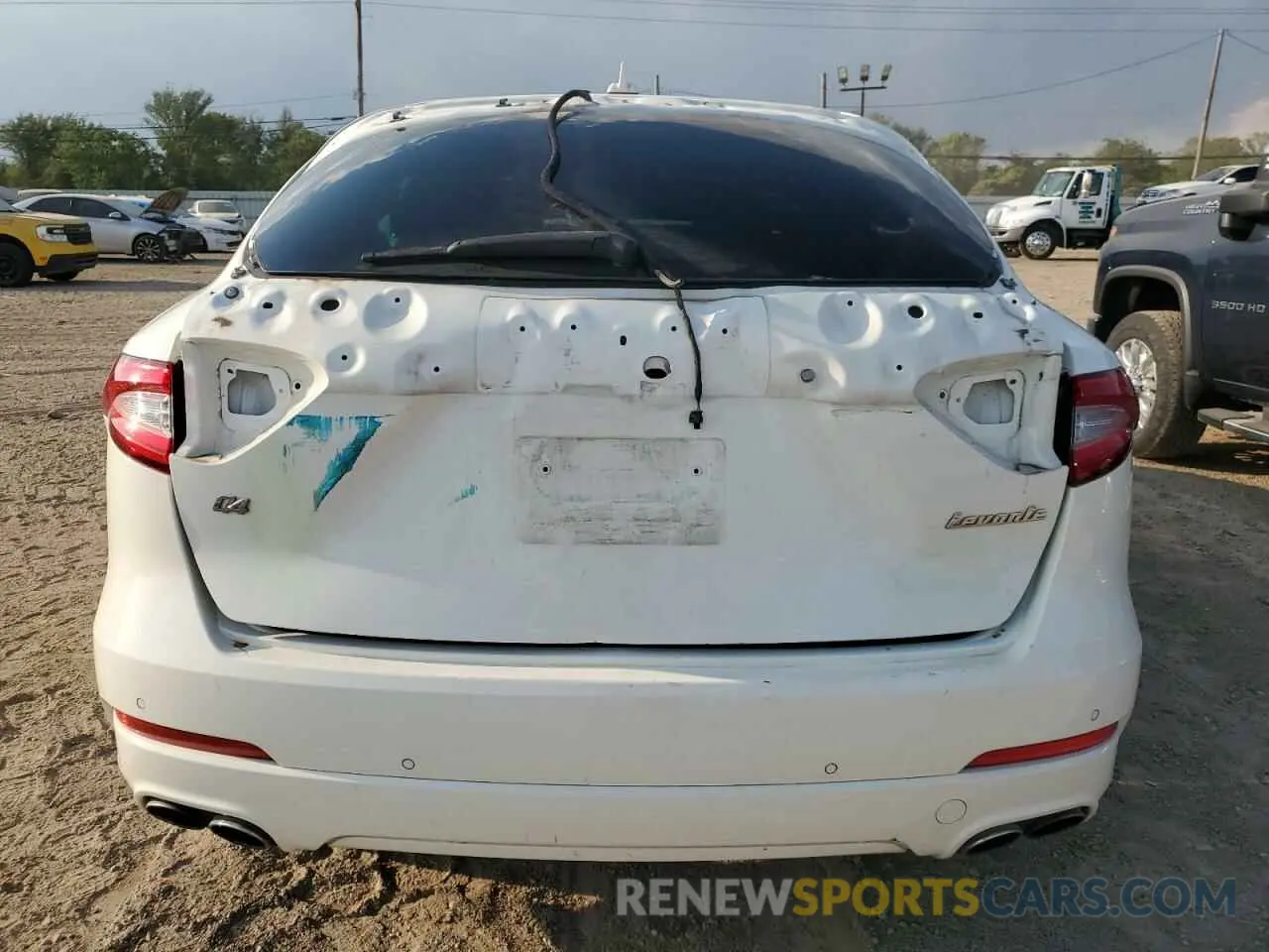6 Фотография поврежденного автомобиля ZN661XUA0KX329471 MASERATI ALL MODELS 2019
